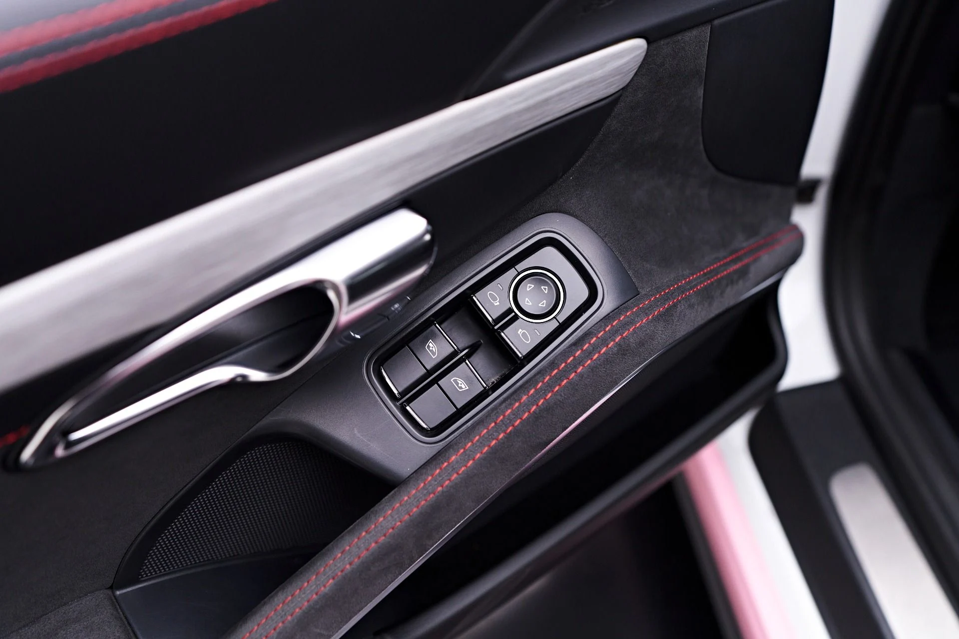 mph045_3379737518_Used_2014_Porsche_911_GT_3_1749519780_f0fdb5461c