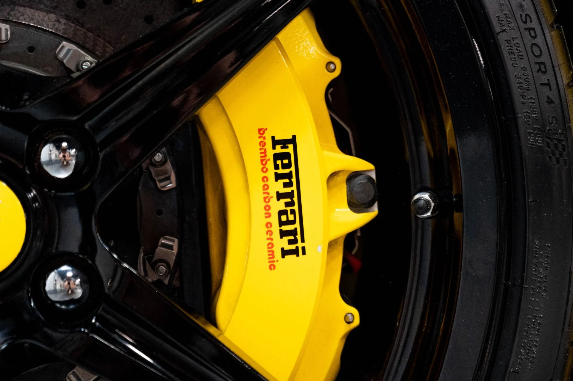 mph045_3392769192_Used_2010_Ferrari_458_Italia_1783118386_2987096f01