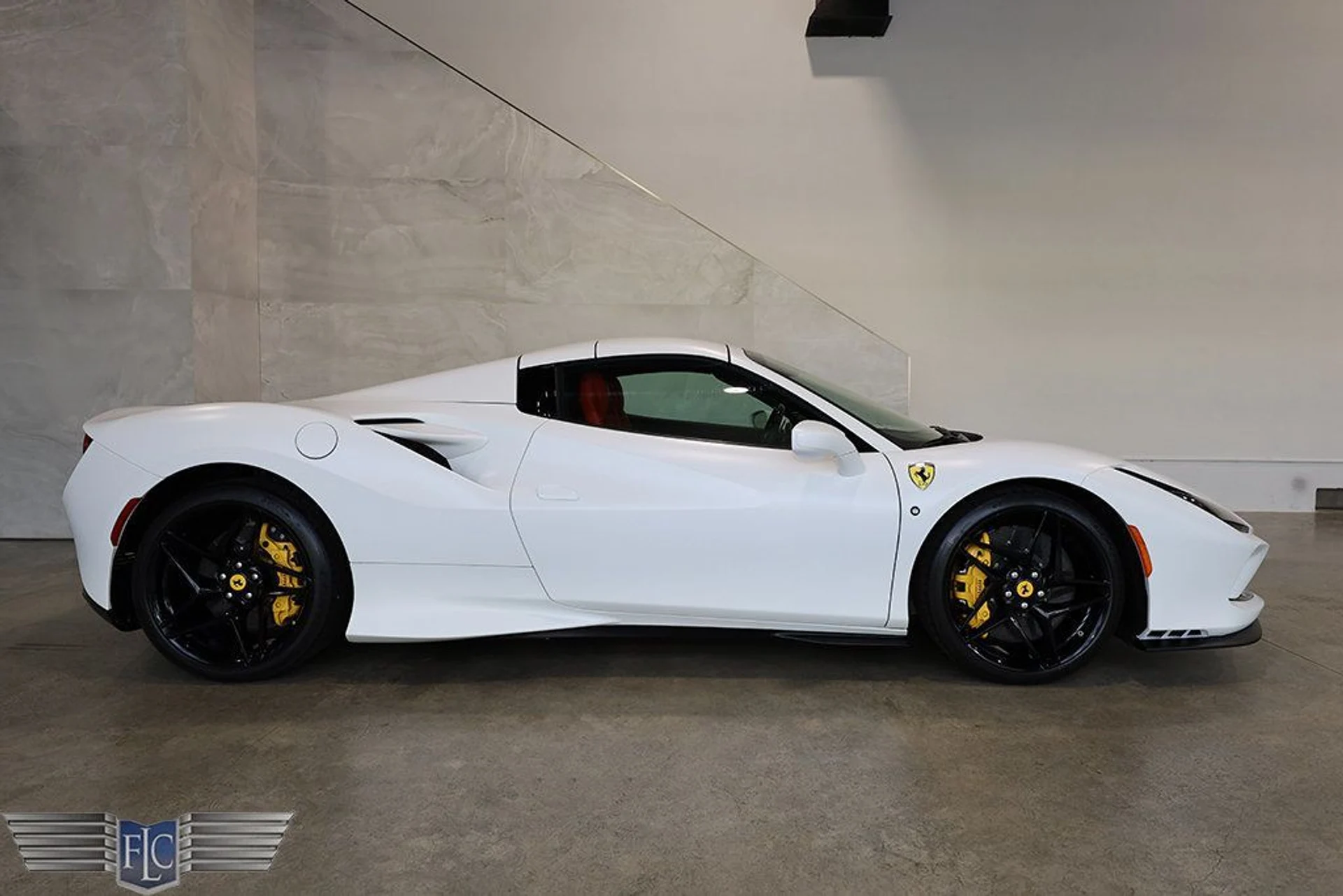 mph045_339466331_used_2023_ferrari_f8_spider_convertible_9689_22910555_46_1024_33dfb34ee1