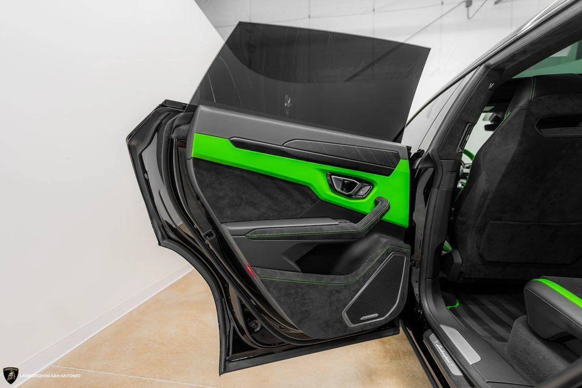 mph045_3401920195_63_O7u1x4_Mal2_L_Vn_VU_Qsp2_A_Gbo10_cc314ba710