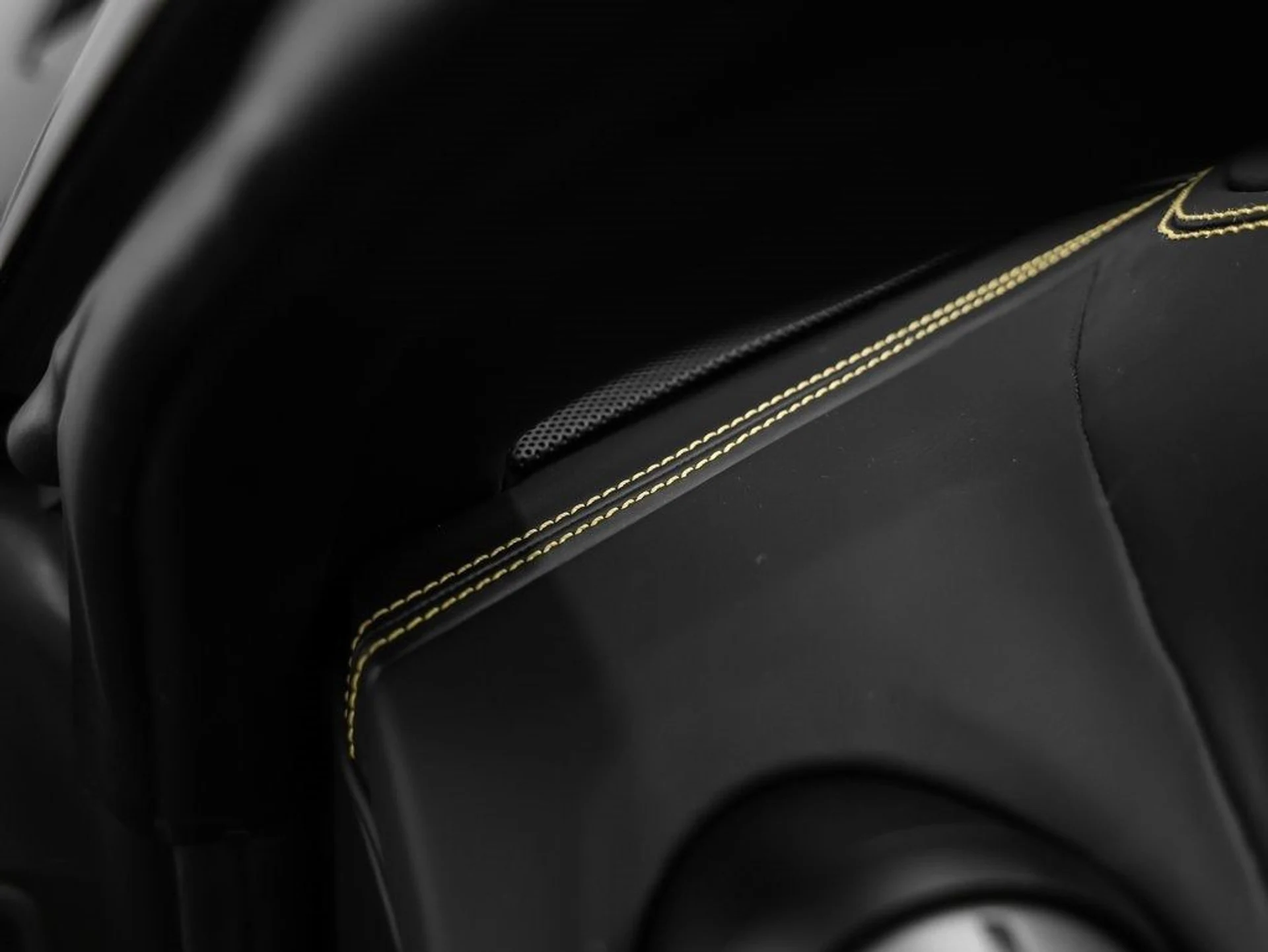 mph045_3406166241_46_dbdd1dfd05