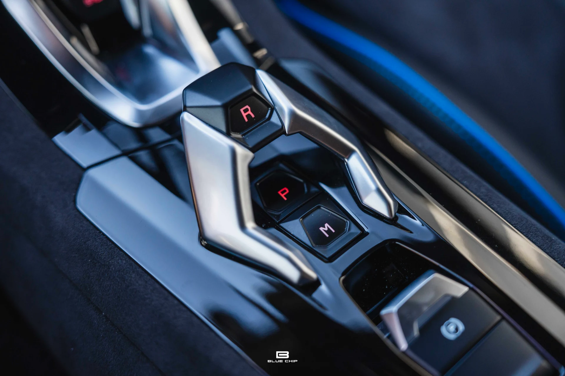 mph045_3431134843_6a31cff5e0cf788b90bf74ba_2024_Lamborghini_Huracan_Sterrato_46_7e2ad03559