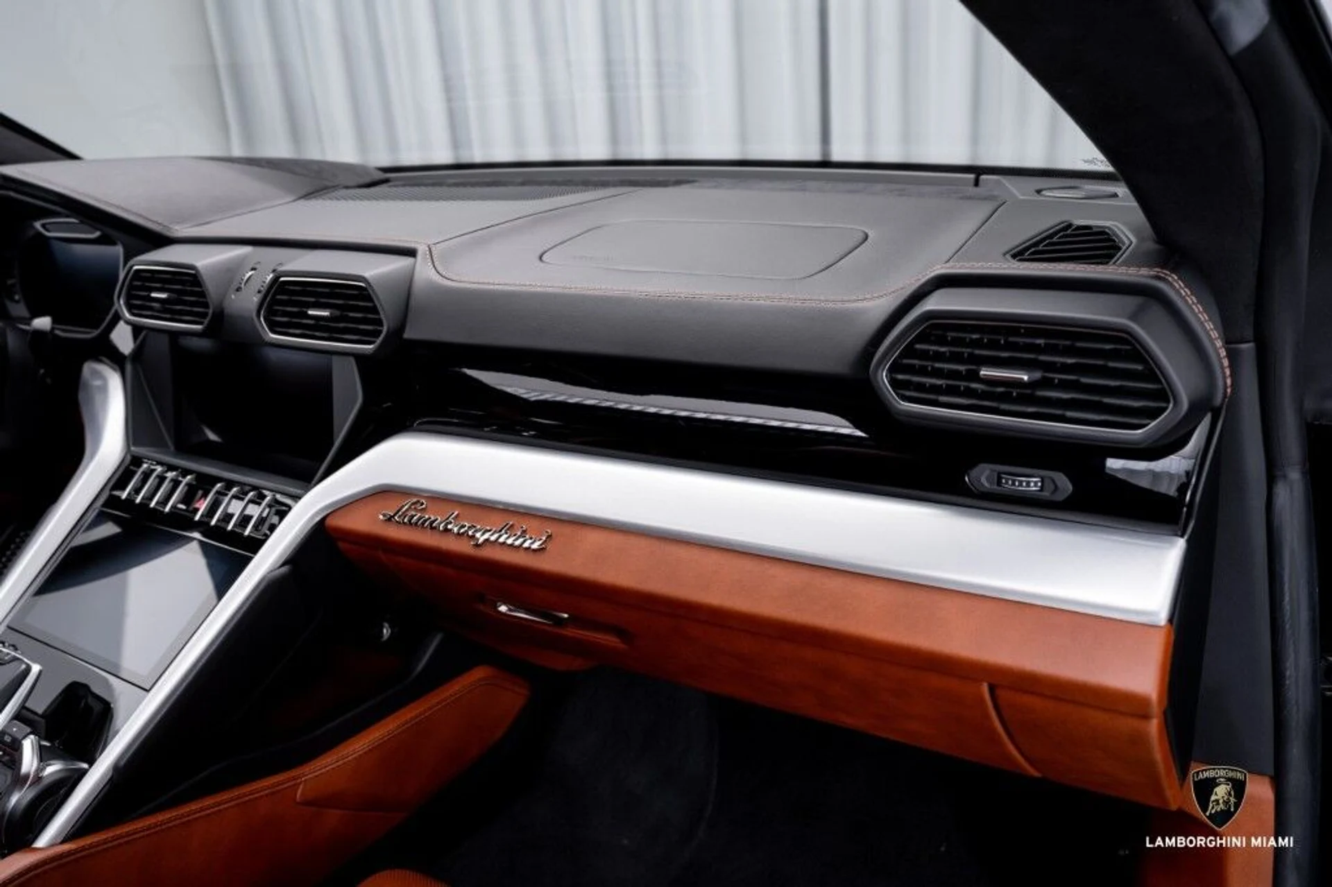 mph045_3454952717_68d154891d7d7820154c3f403dc48620_c18b5dcd83