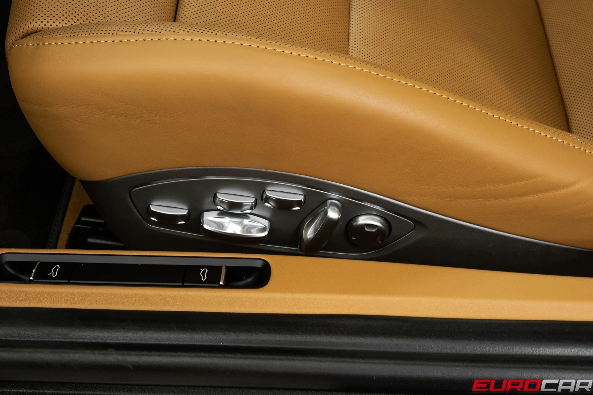 mph045_346730956_image_46_609e82f590