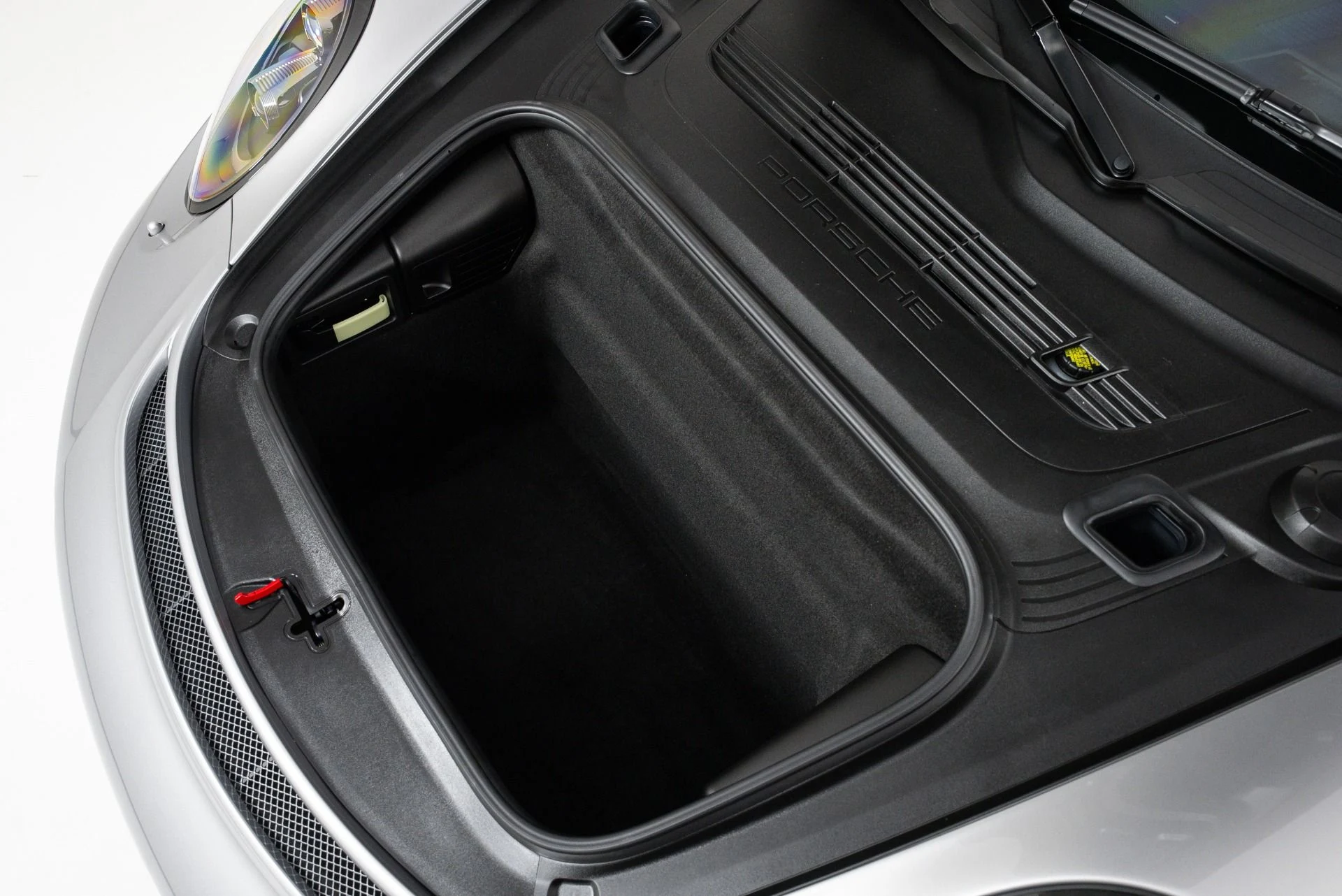 mph045_3479130877_Used_2019_Porsche_911_GT_3_RS_1786044005_74b7a69b60