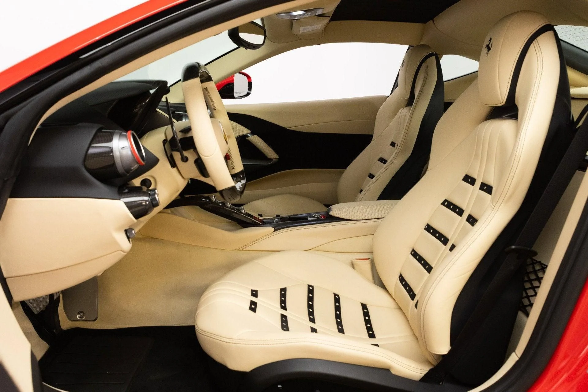 mph045_3483481732_Used_2018_Ferrari_812_Superfast_1777368515_8d945dfd90