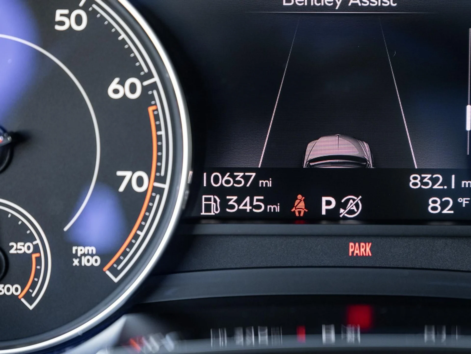 mph045_3492196556_Used_2018_Bentley_Bentayga_W12_Signature_1761171420_25b0a40ade