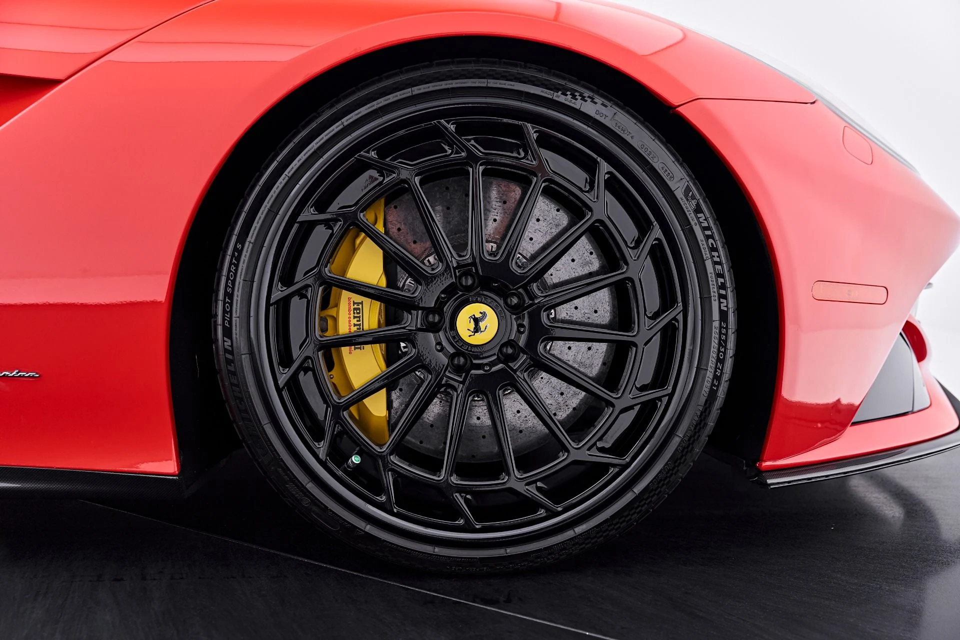 mph045_3504725586_Used_2016_Ferrari_F12_Berlinetta_1789434719_088c27d8e7