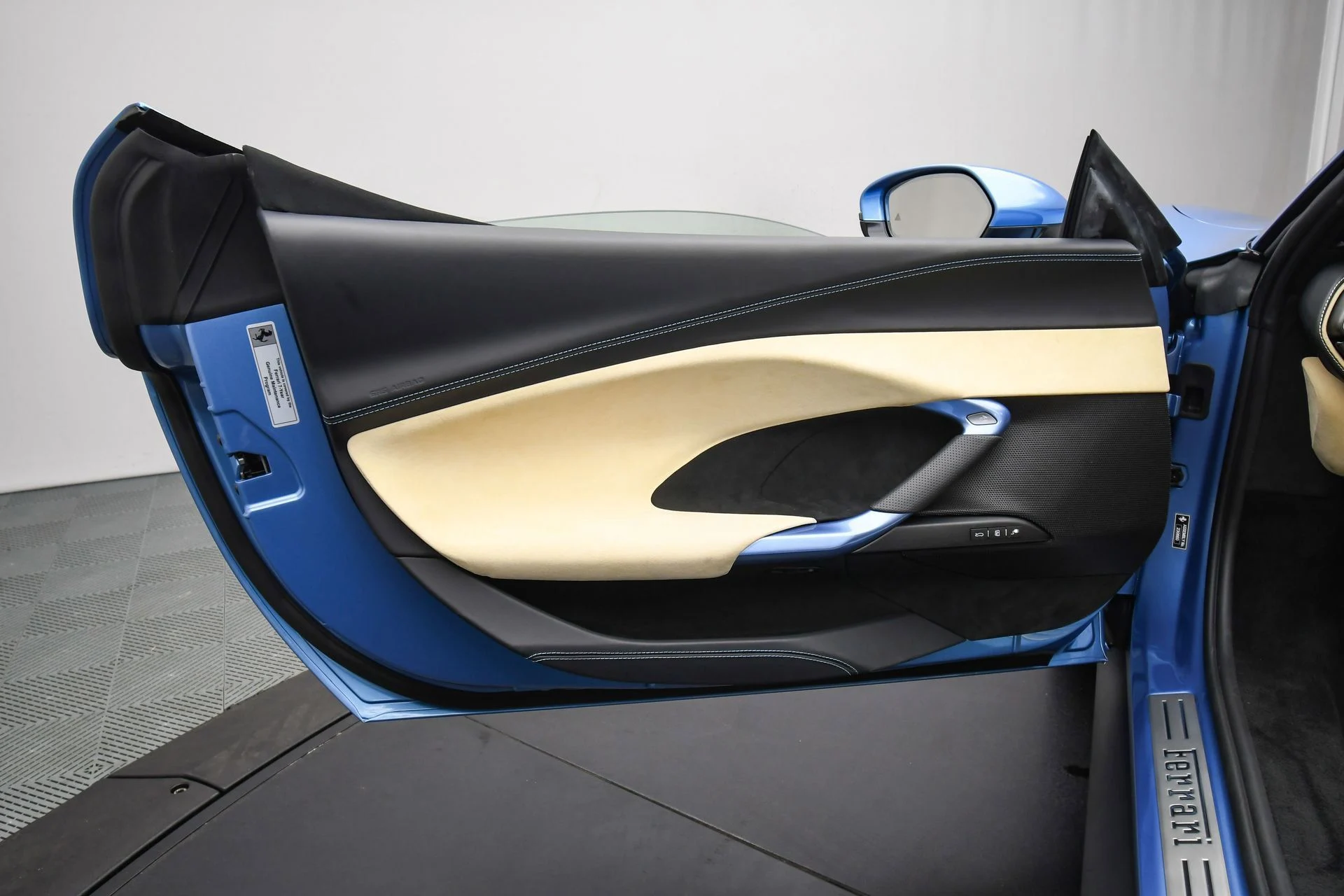 mph045_3530961786_bbcbf9e6835b483bbe233264f92ed117_7233b50489