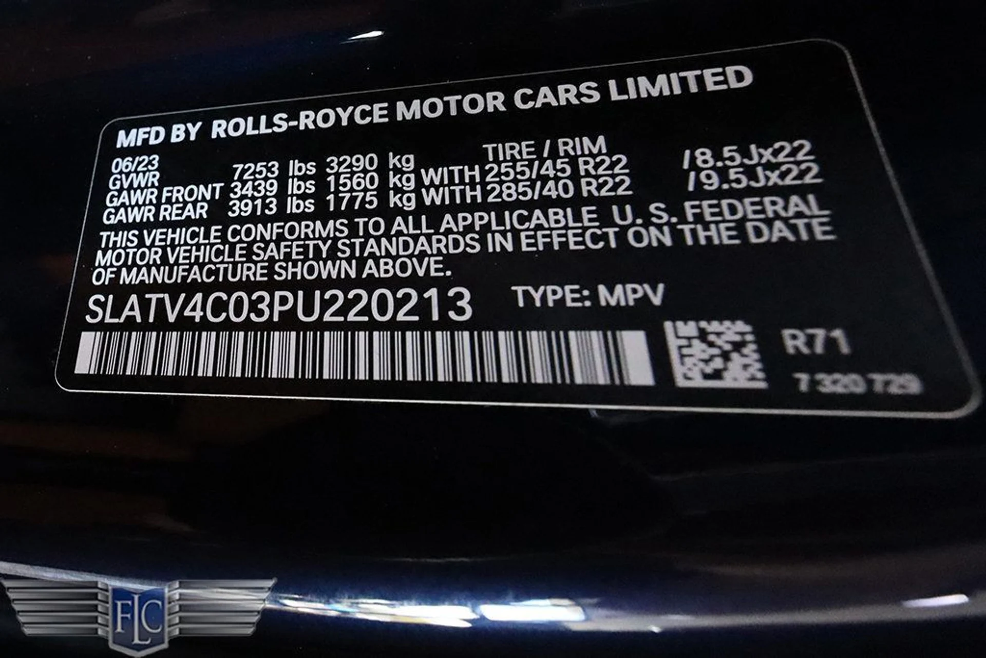mph045_3557957386_used_2023_rolls_royce_cullinan_sportutility_6305_22995243_46_1024_1cd63d5c7a