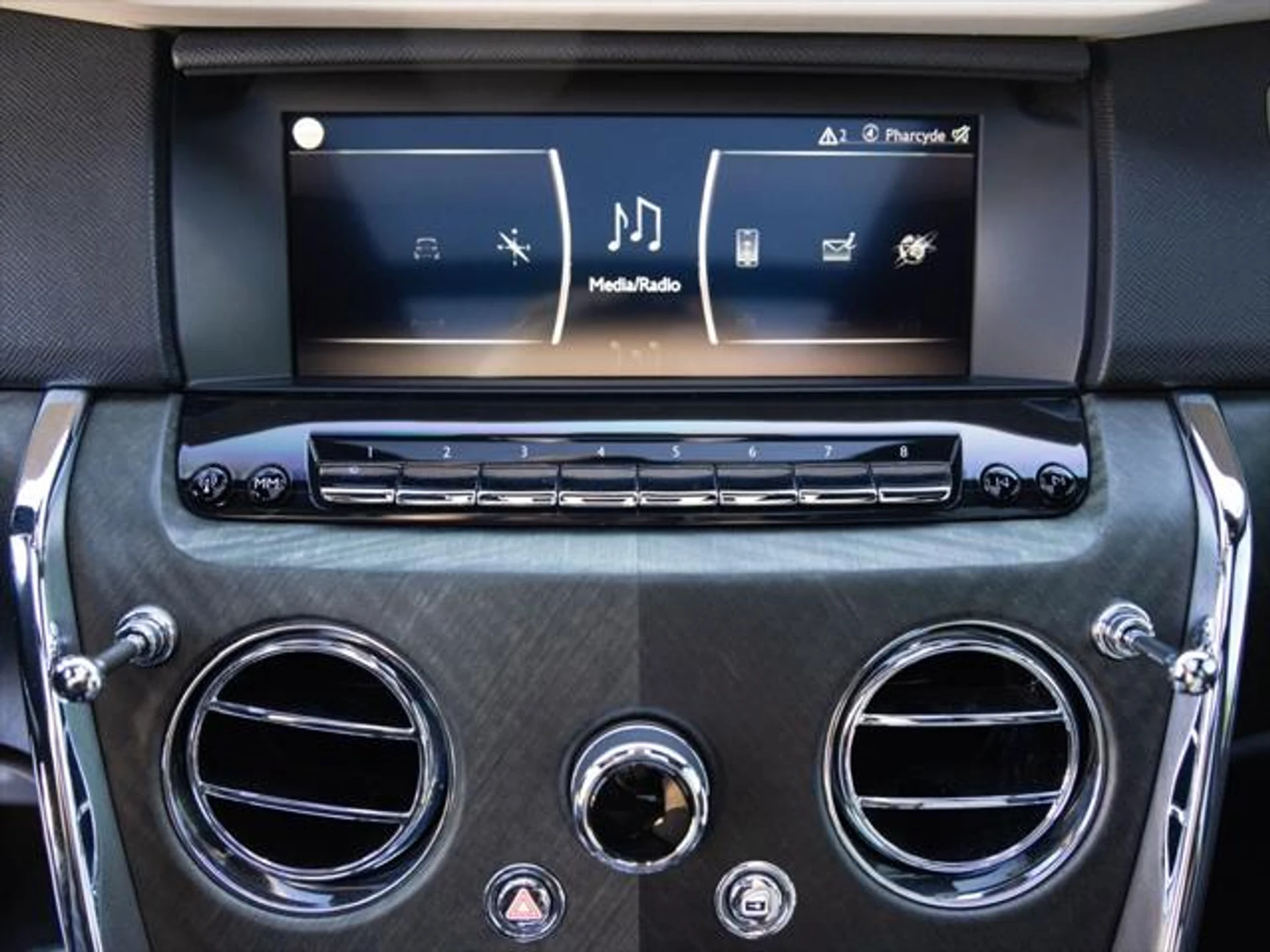 mph045_3574910872_342960235_6673c0297c1dc78c17071b77_d290617561