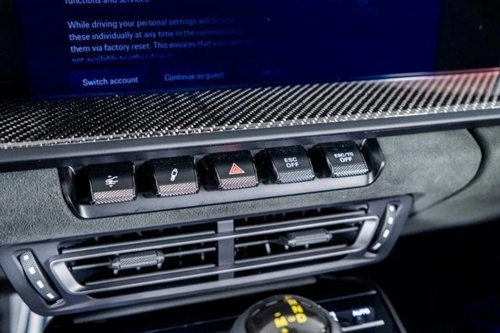 mph045_357967188_BRON_7_Mzv_E_Ox_O_Te_Wu8_PVEXE_66bg_3903ab2891