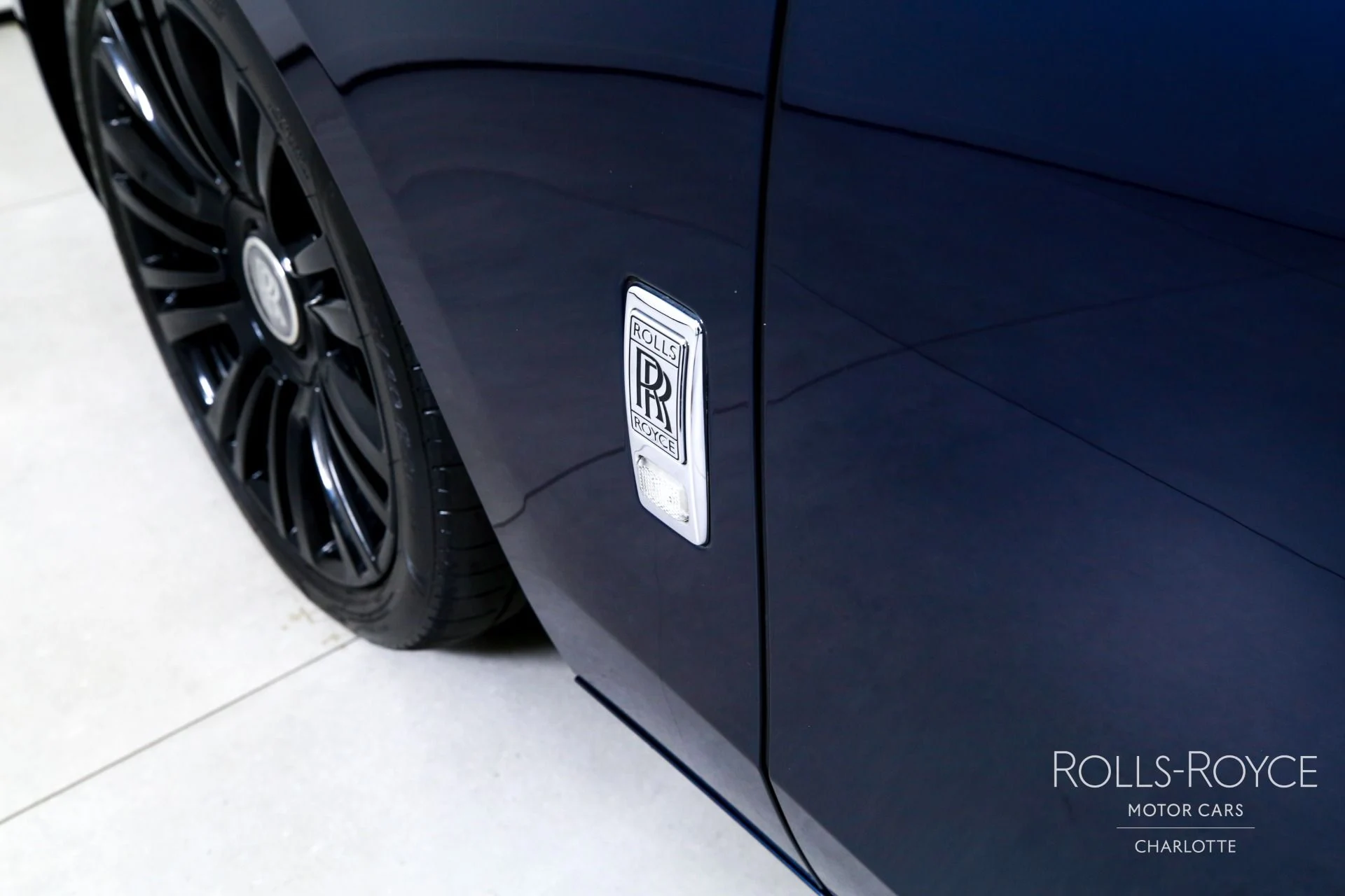 mph045_3585604514_Used_2021_Rolls_Royce_Ghost_1789147421_5b8ba2a4e1