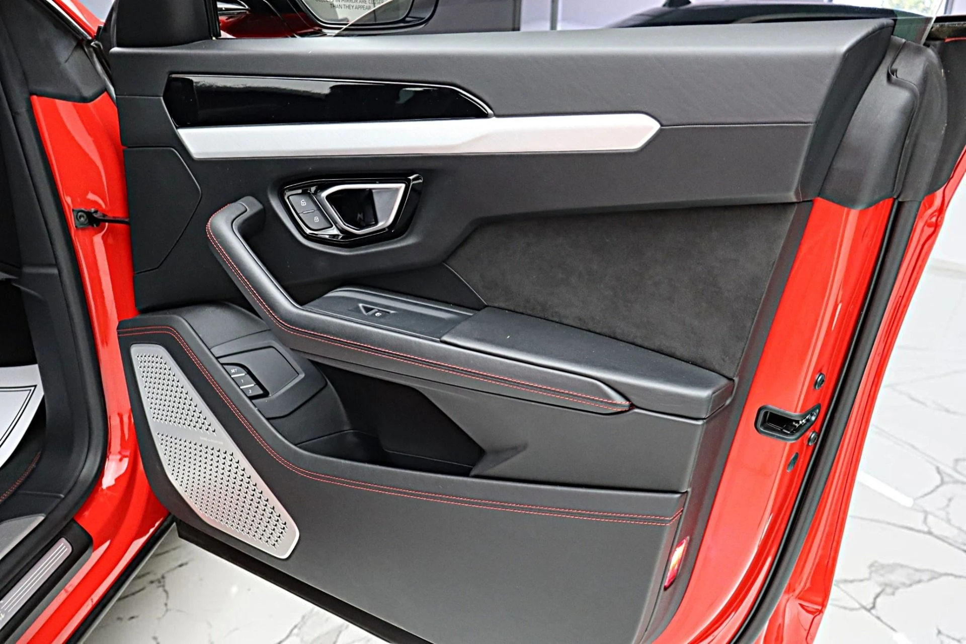 mph045_3593548183_Used_2020_Lamborghini_Urus_e27e1fc828