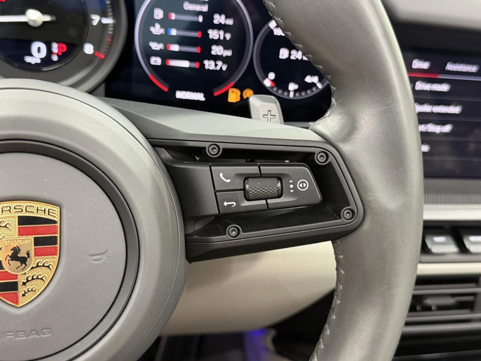 mph045_3632599540_939950e29fe345e99ceb619cea6b2ce8_2289995fd7