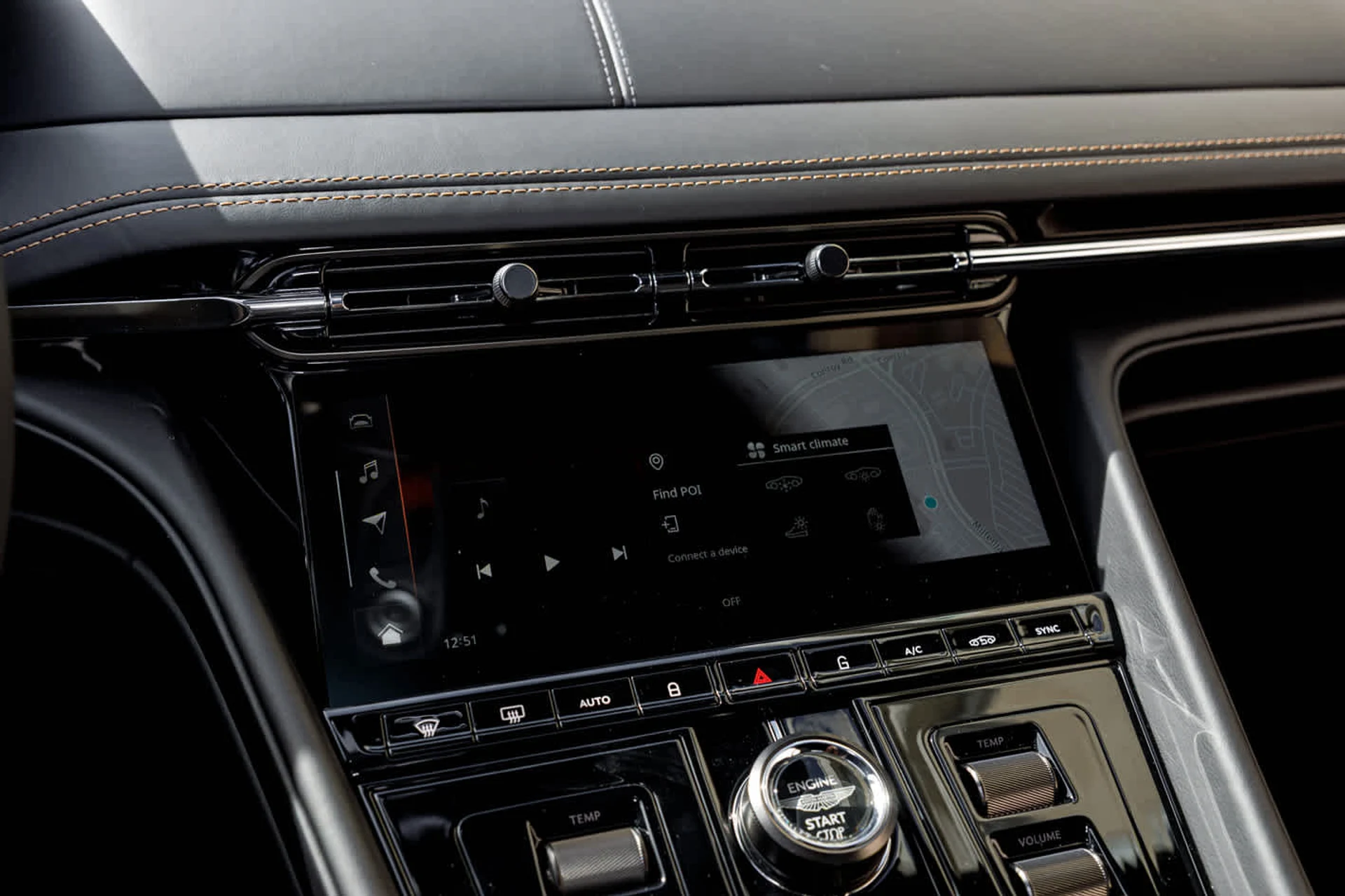 mph045_3640875478_46_0af107c4b9