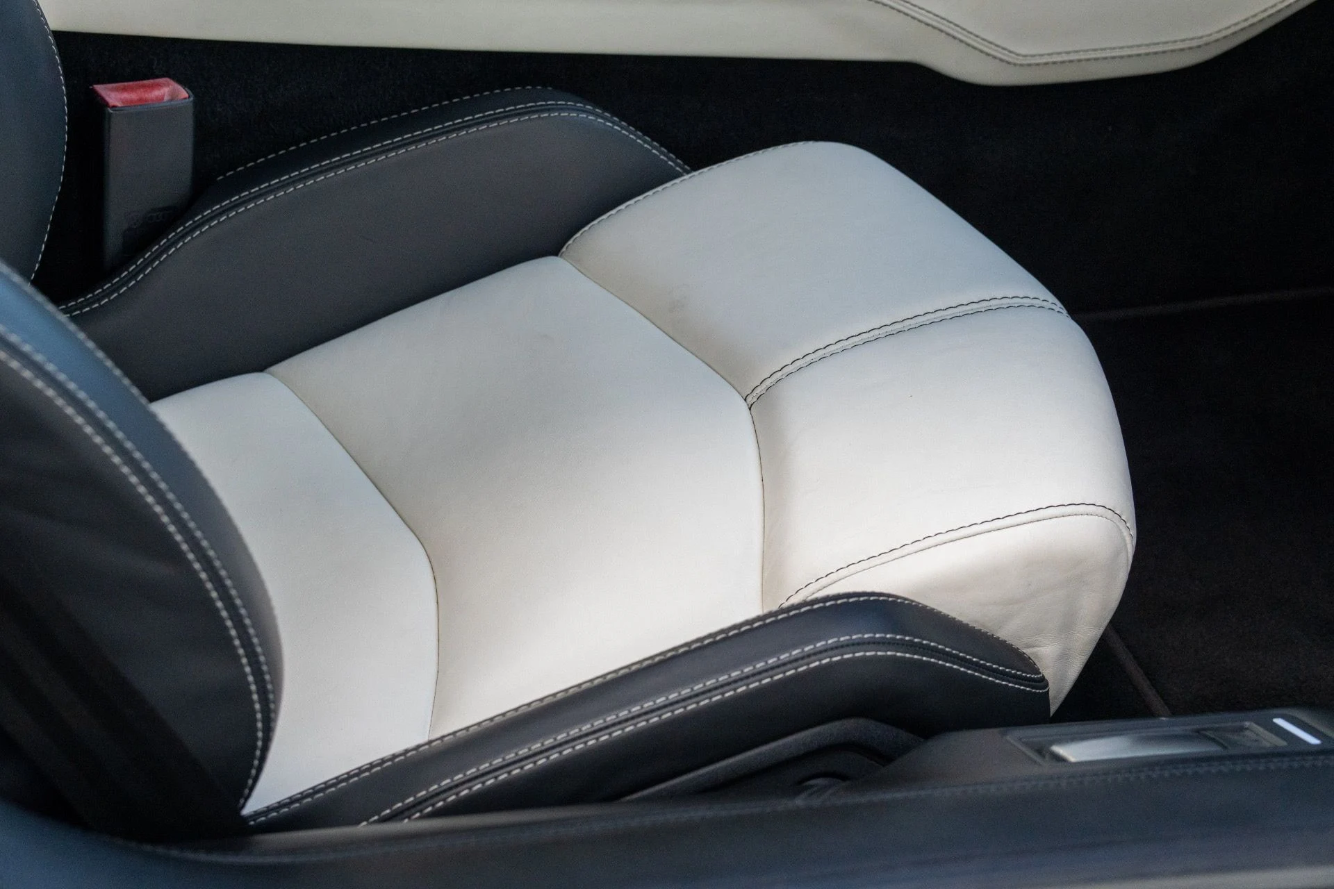 mph045_3645103035_Used_2015_Lamborghini_Aventador_LP_700_4_1755636839_a35b2b1511