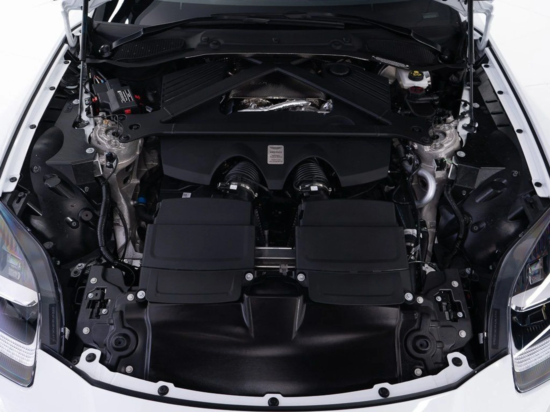 mph045_3656647532_0375332eb061e44e3be8116d57efaee8_0e2e1eeb8e