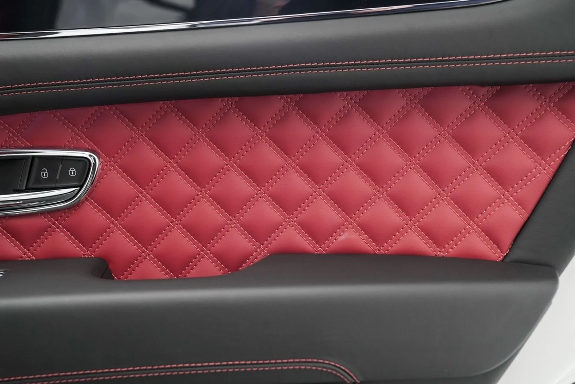 mph045_366342568_t60k2tx9odn8jzaxjwdllxh5ocwj_3121e1bef0