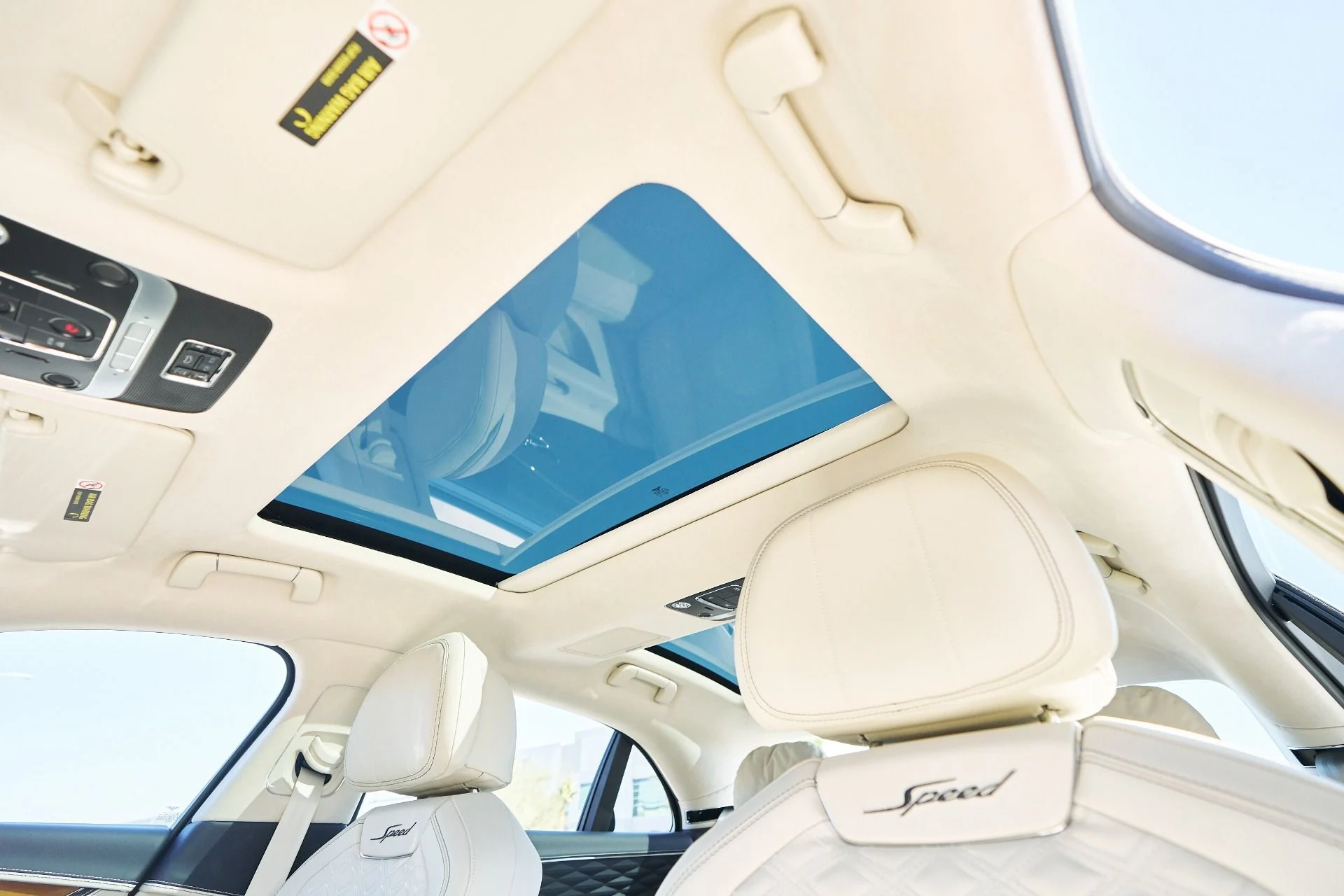 mph045_3682471596_Used_2024_Bentley_Flying_Spur_Mulliner_W12_1760650672_d3ed763337