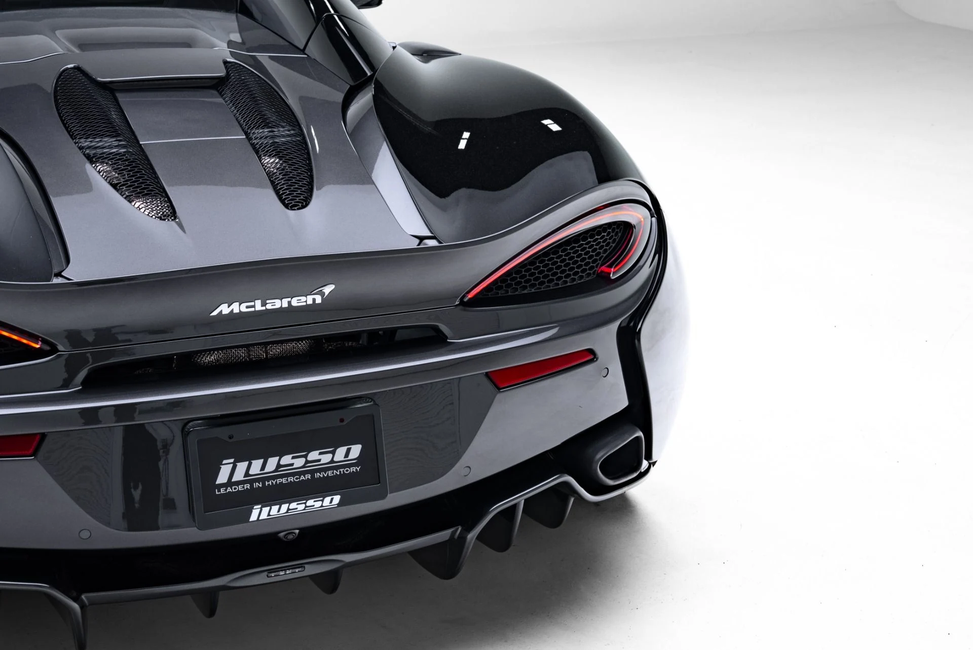 mph045_3688306073_Used_2019_Mc_Laren_570_S_Spider_1771457585_6fd17fe292