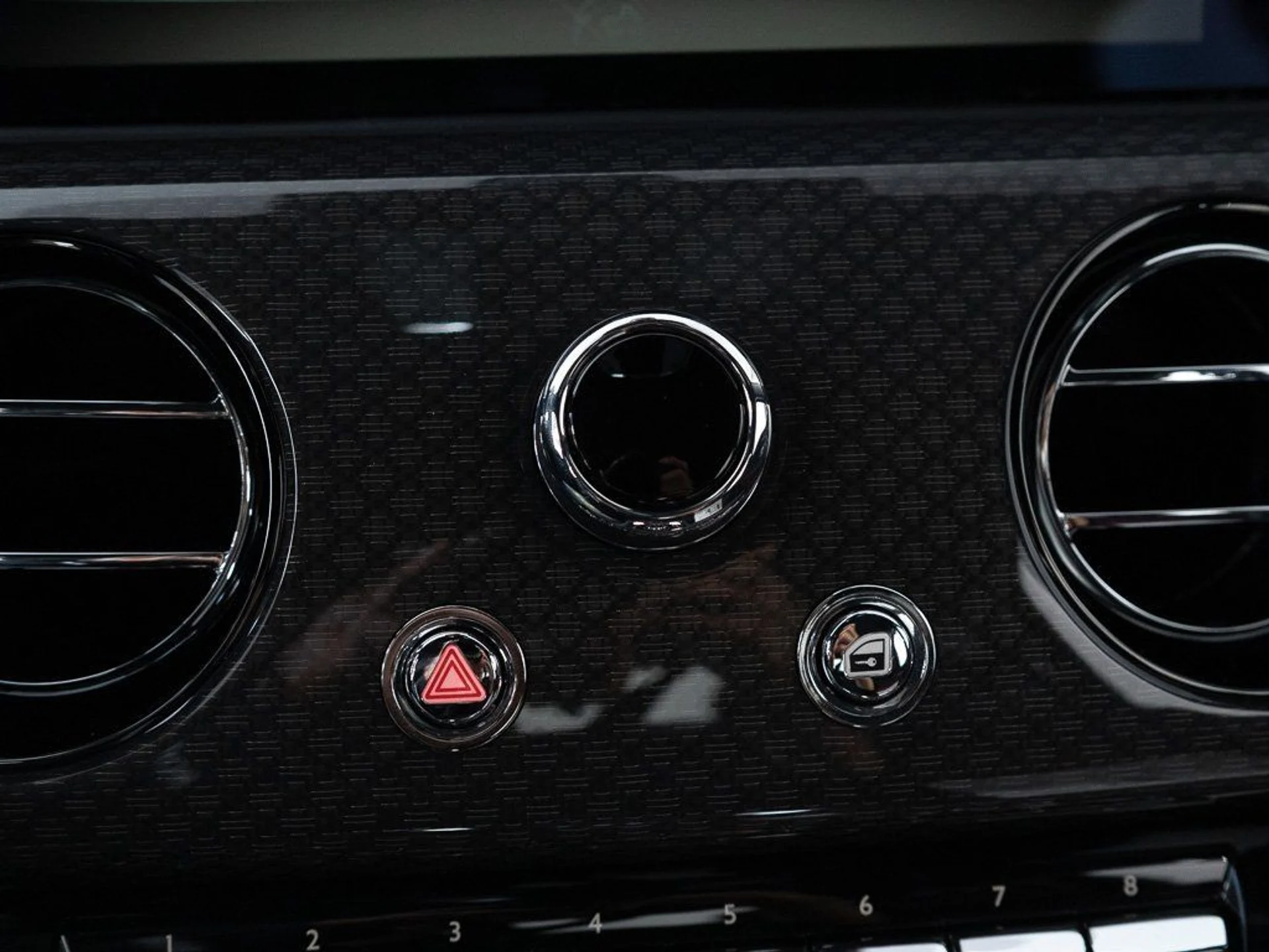 mph045_3688547723_dd931b54f7789e62b1fa9d6ac8c3ff46_ee01c57148