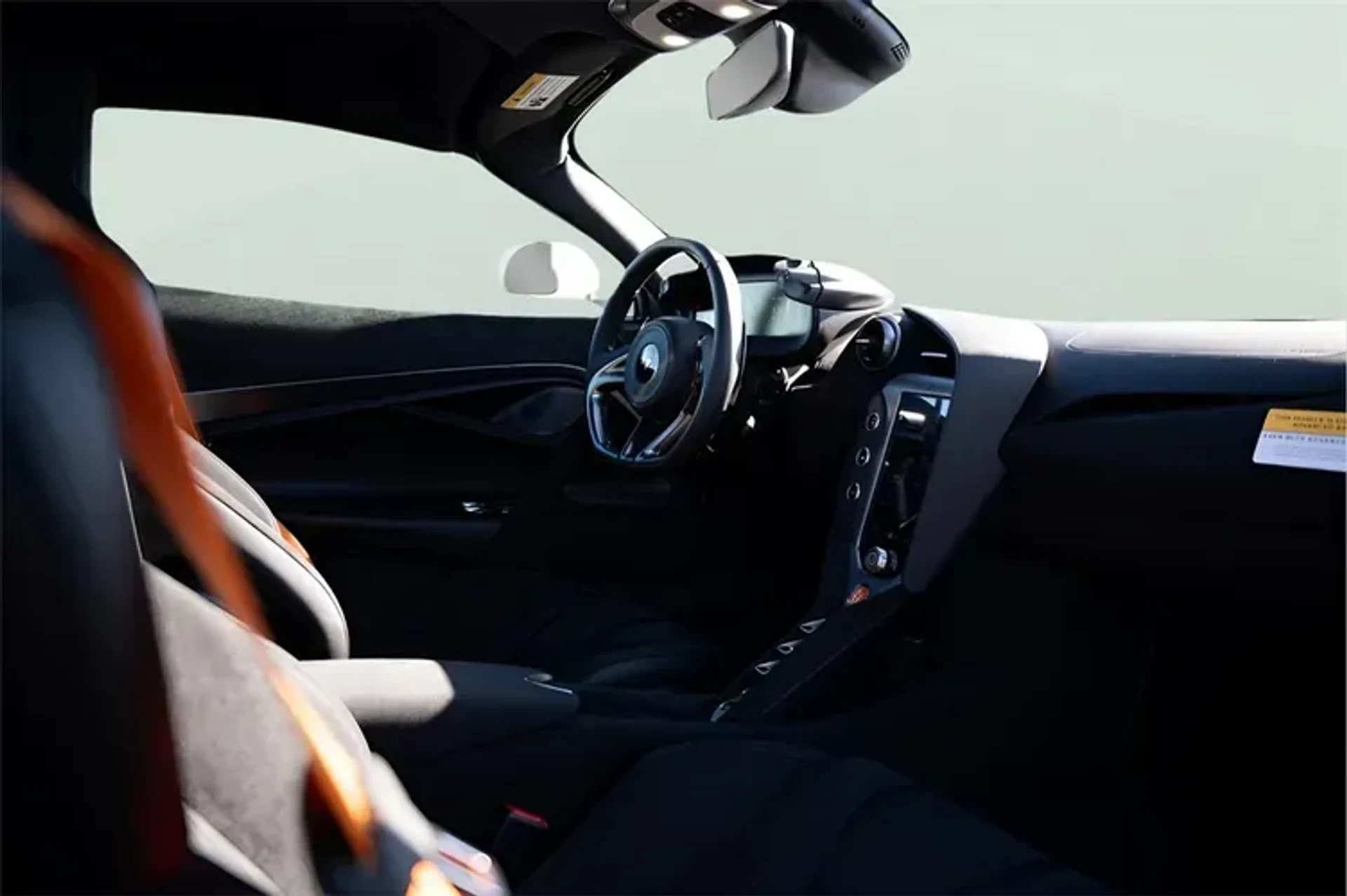 mph045_3698832716_Wp_Fx_HSG_0_TV_0_C_Nlir_med_6f37f444e3