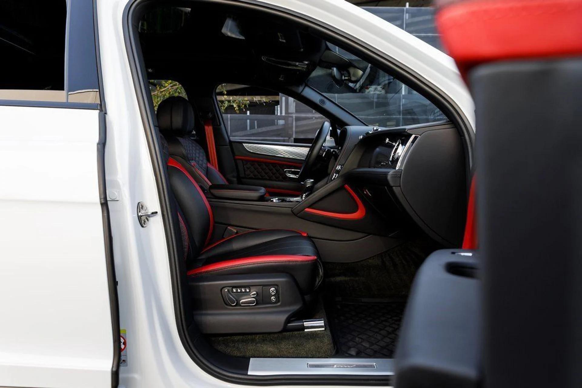 mph045_3701415629_f9b3480916dd715c2bf20e2a2e8d6228_ebd1f60500