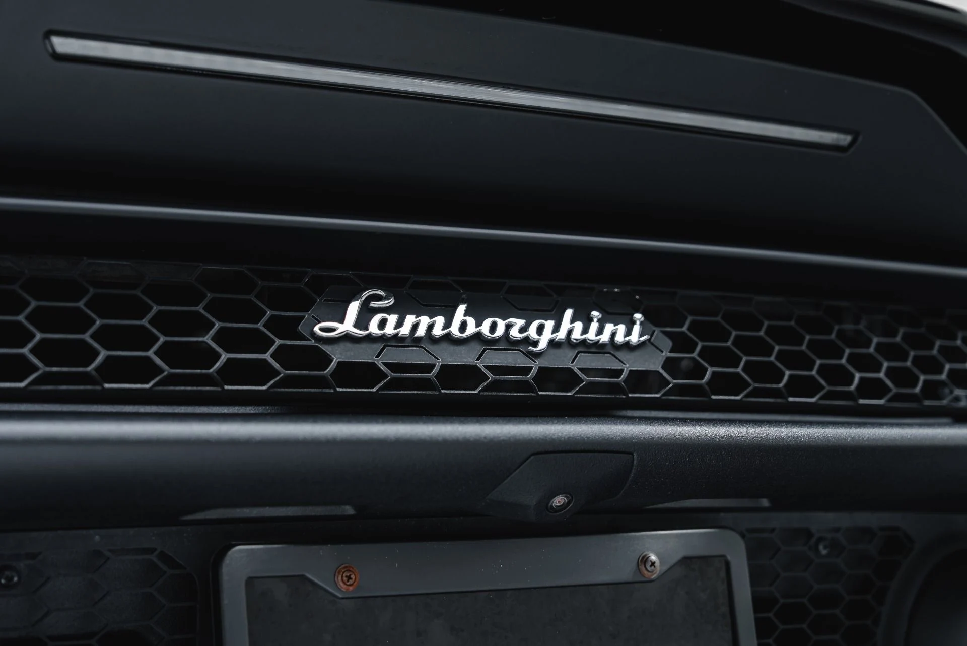 mph045_3709783075_Used_2024_Lamborghini_Huracan_Sterrato_1792021009_46fc03dc24