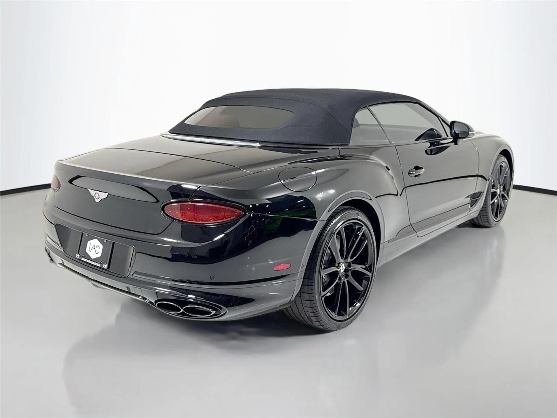 mph045_3738956019_352079557161af306ac9c1f5b86fbb88_8d06071365