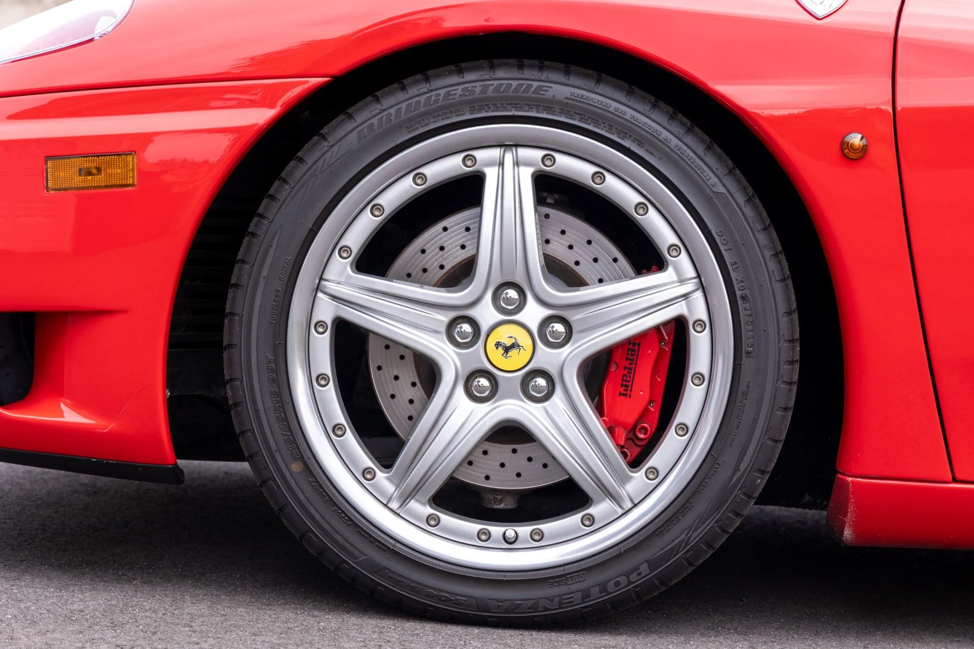 mph045_3767790449_Used_2004_Ferrari_360_Spider_6_Speed_Manual_1763151802_08773fa0ac