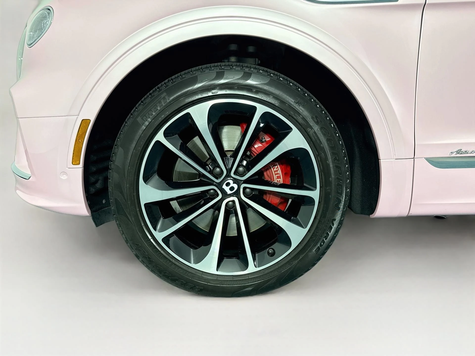 mph045_3803467214_Used_2023_Bentley_Bentayga_Azure_V8_1789145833_04c059afe1