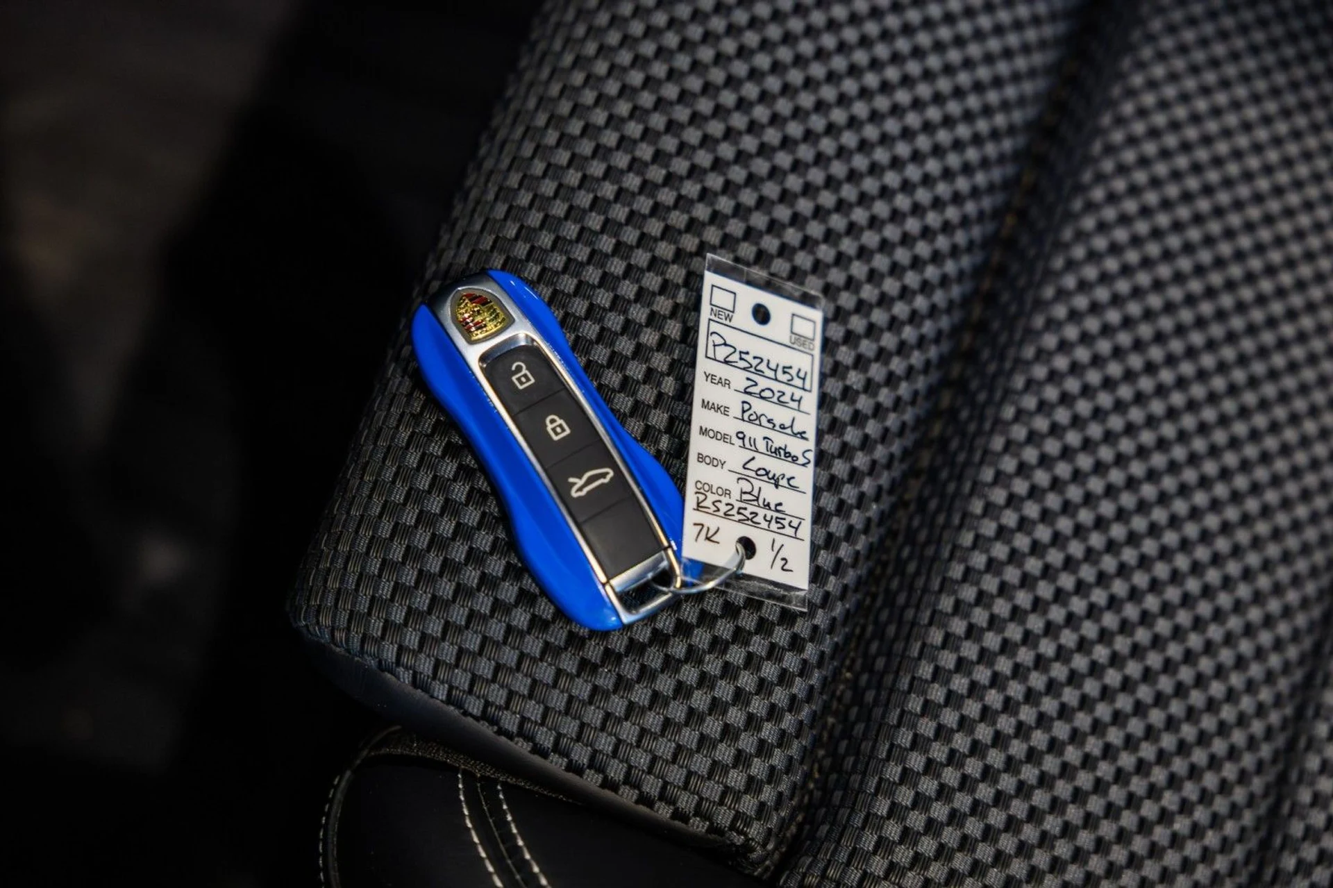 mph045_3805118865_Wg_53ecb928d4