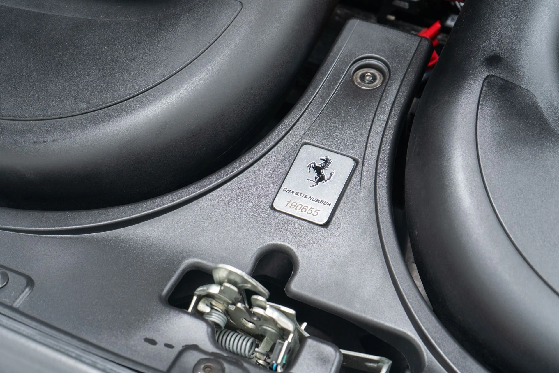 mph045_3811781031_Used_2013_Ferrari_California_1756329432_2733bb8f5c