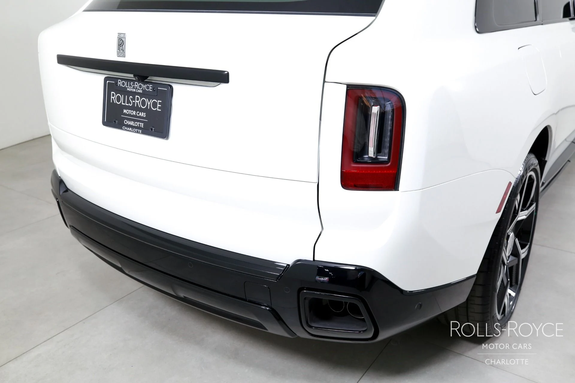 mph045_3823602655_Used_2026_Rolls_Royce_Cullinan_1769450627_bd69f0088e