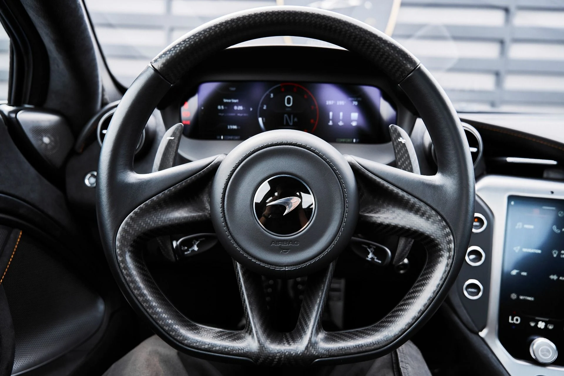 mph045_3823956615_Used_2024_Mc_Laren_750_S_1775006075_69fb92ae64