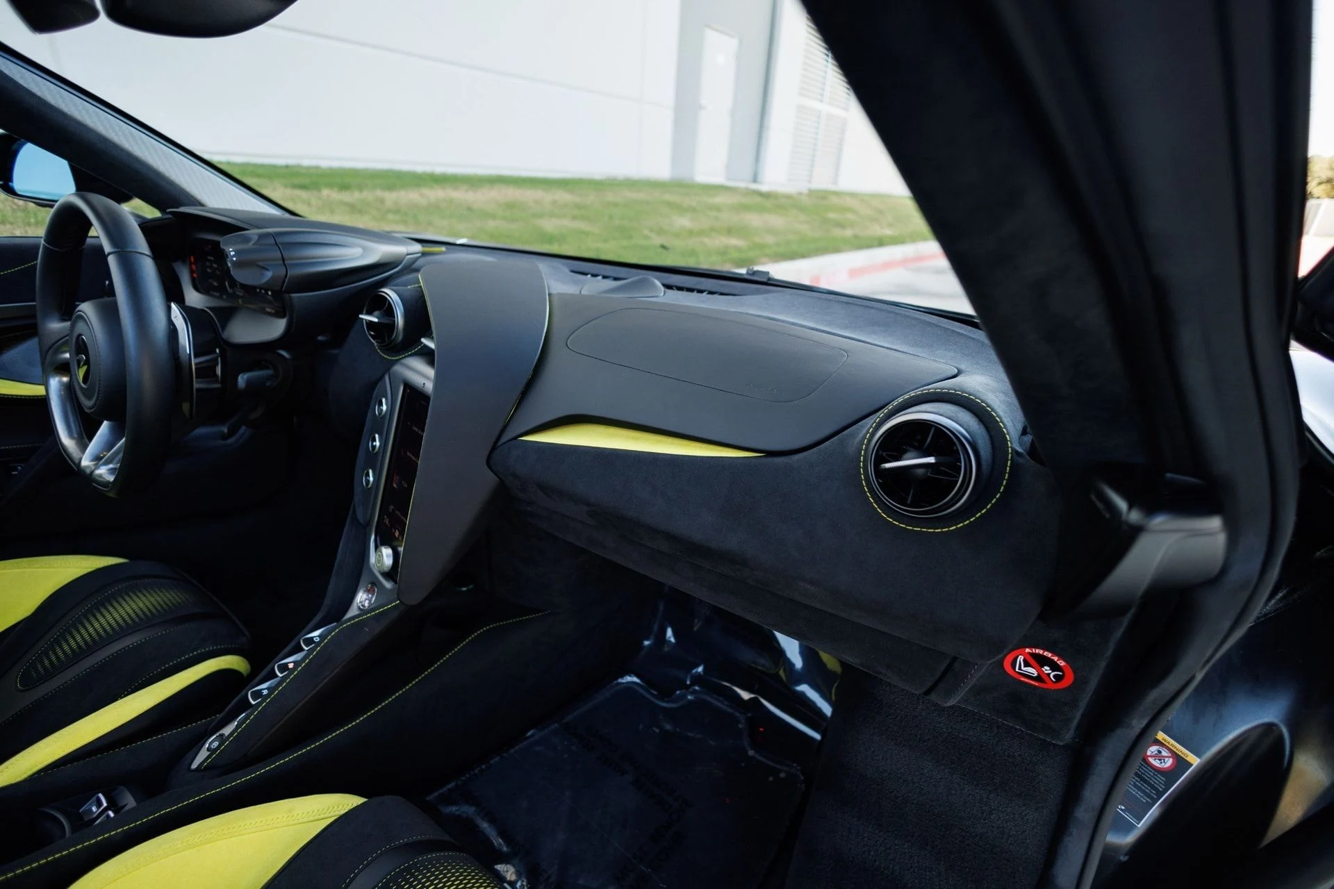 mph045_3829083682_f68820e5bd403003dea576ed3c43bd2dx_14afe0dadc