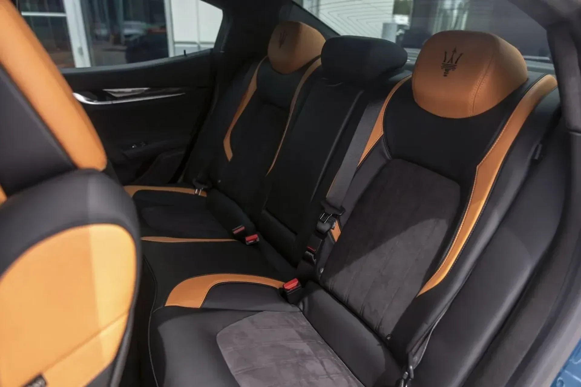 mph045_3882411973_2763e2977d9d4463afbe41830e1dd3fb_b137b17a07