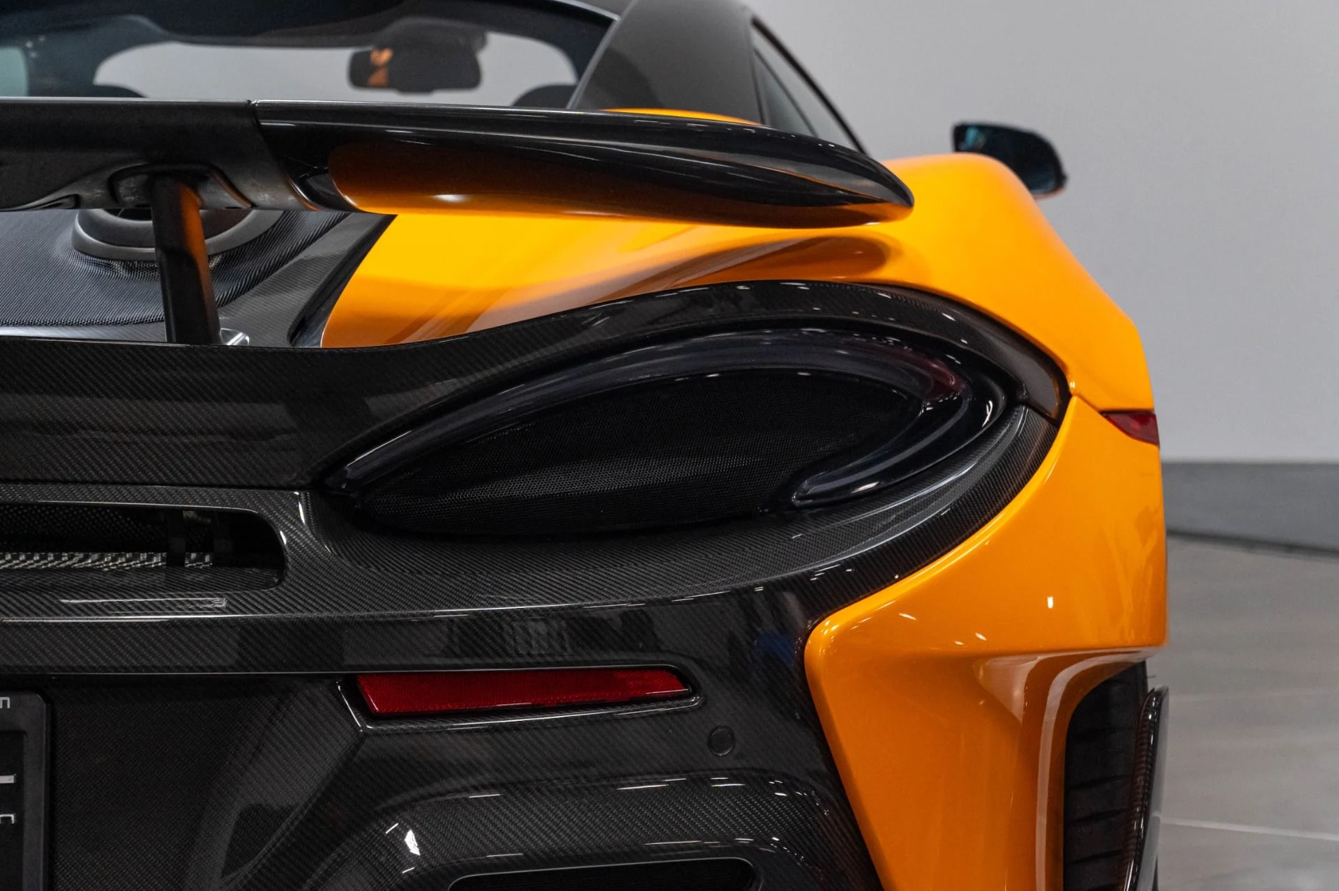 mph045_3895850328_Used_2019_Mc_Laren_600_LT_1787778604_1143202415