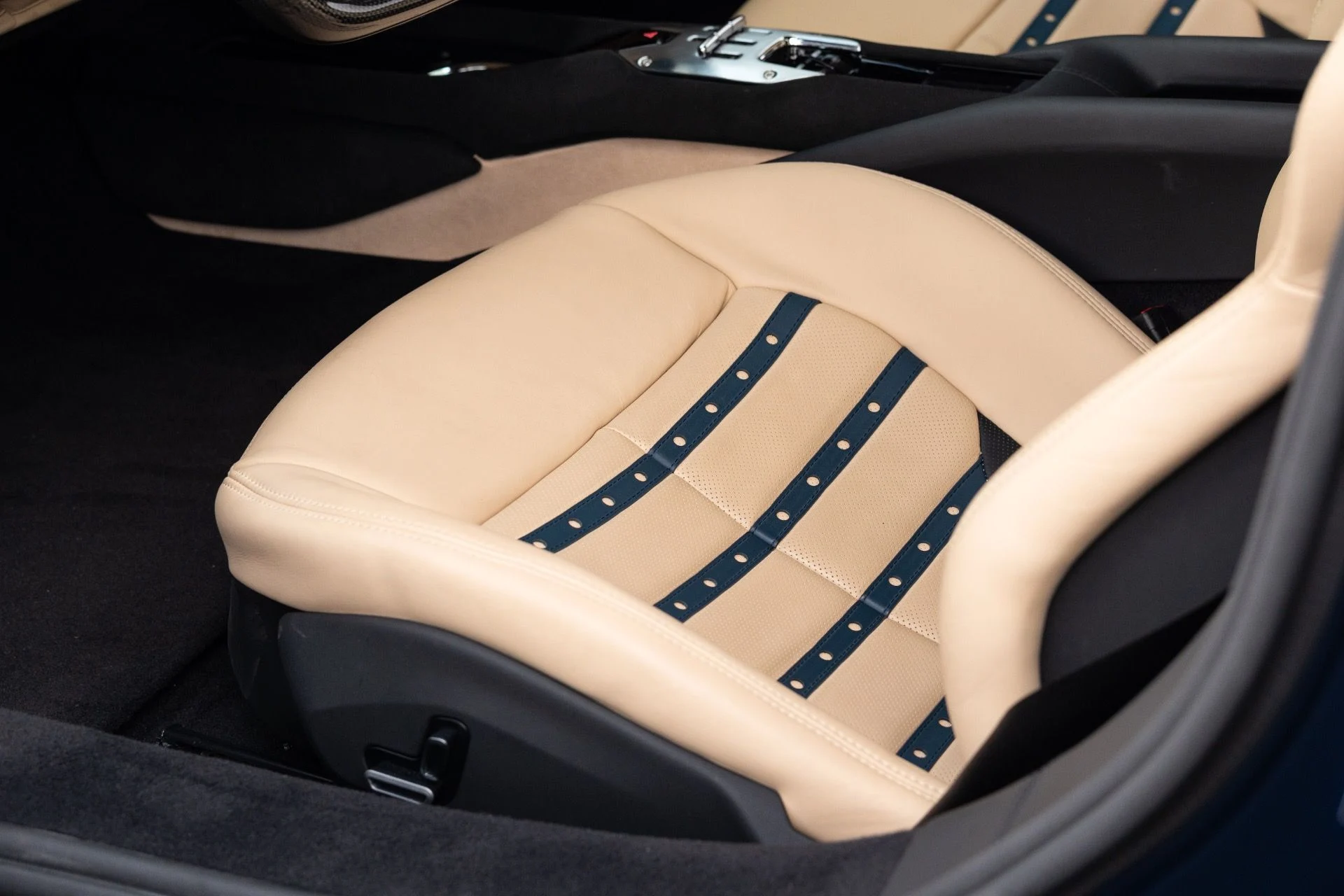 mph045_3920519128_Used_2023_Ferrari_296_GTB_1780421553_00c550d4b2
