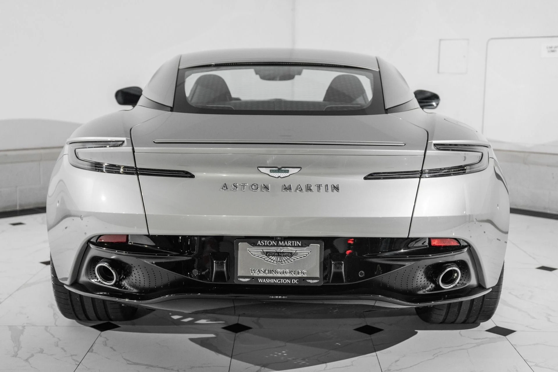 mph045_3924001124_New_2026_Aston_Martin_DB_12_Gold_Finger_V8_1764191230_7eba812164