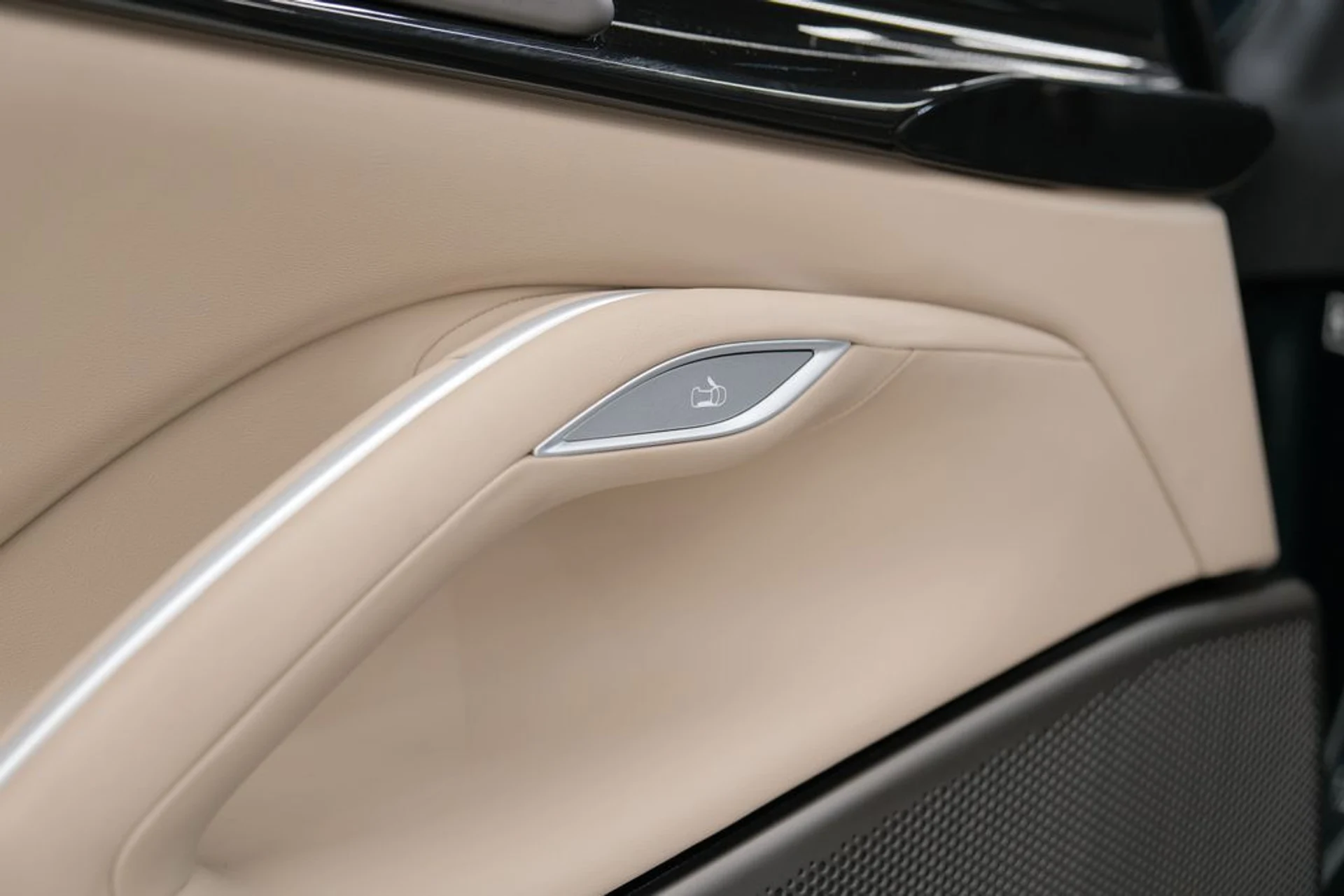 mph045_3937973121_a31863fbadf5bfed477c06db980f3c74_0670ff76a9