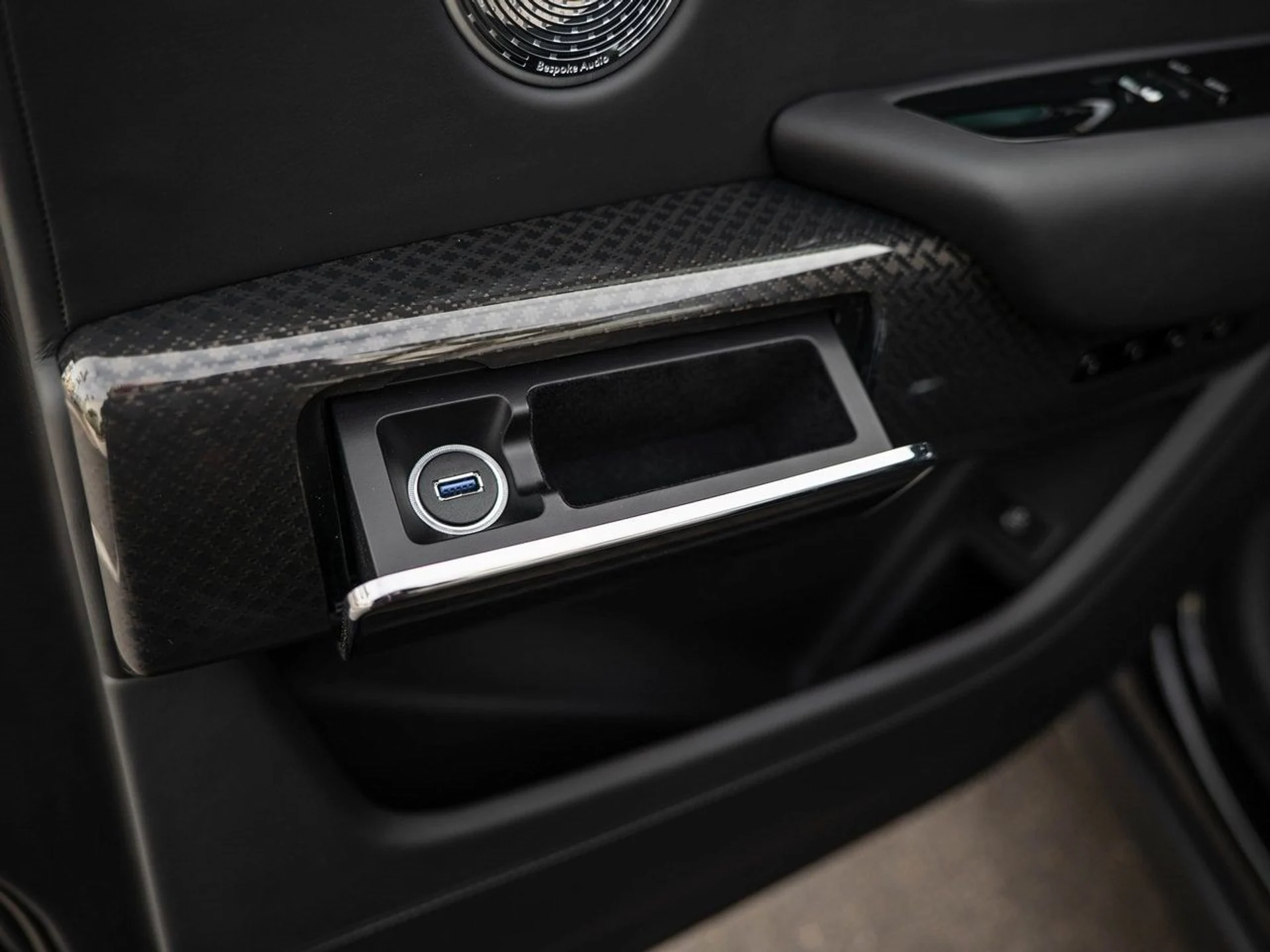 mph045_3942777141_6d1f6c5ab320239645e58747a91af3dex_9af54f3cf7