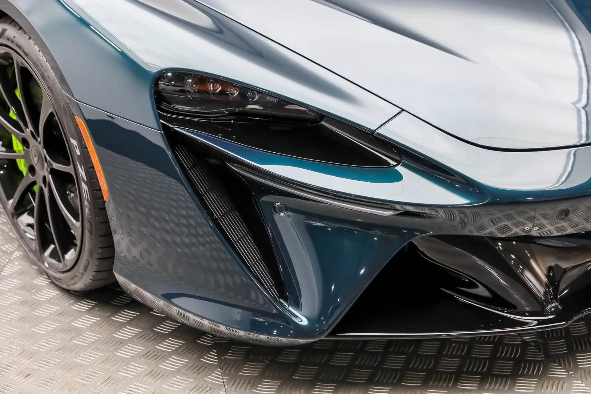 mph045_3951303378_46_3086c819c1