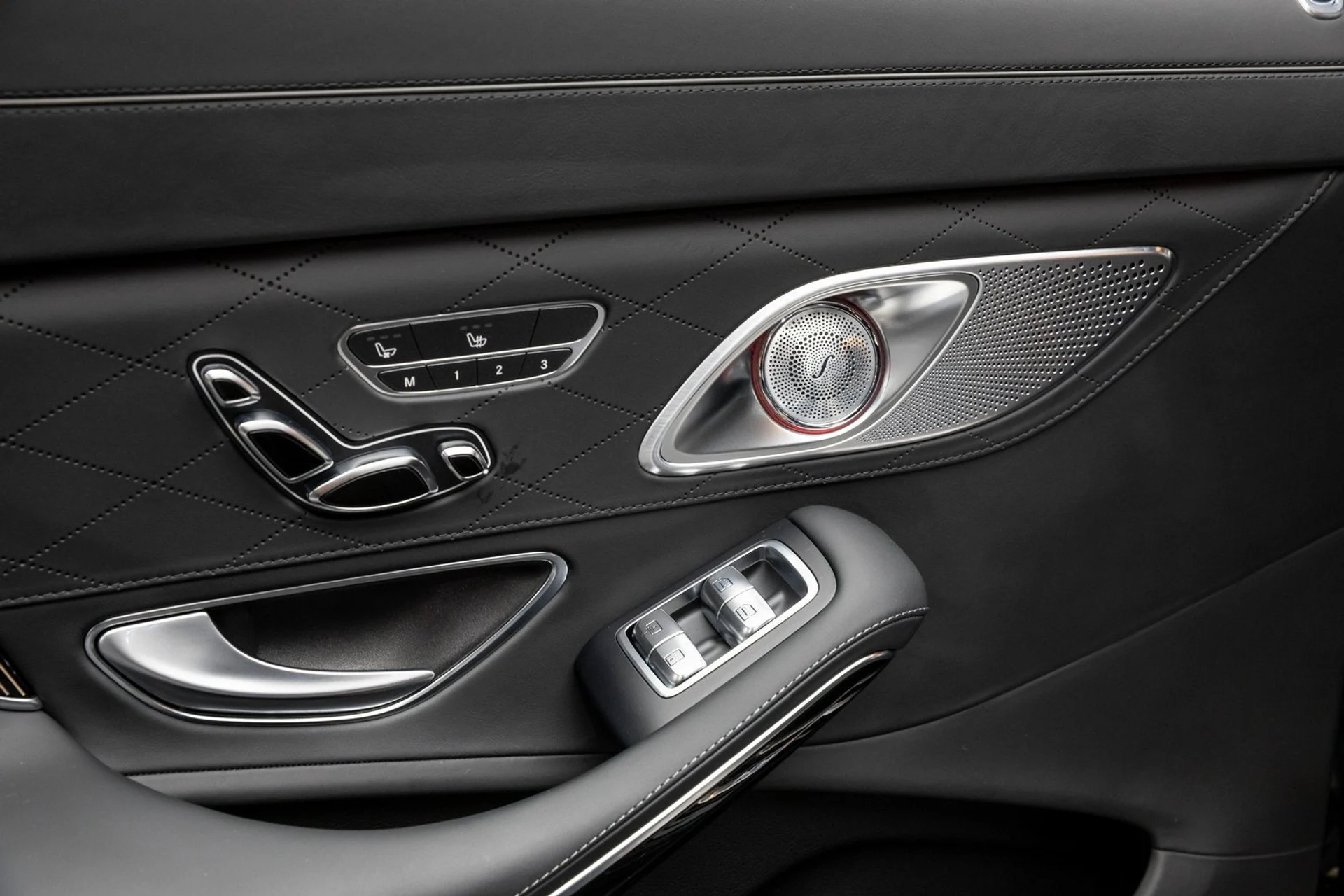 mph045_3957269472_46_59348fad9e