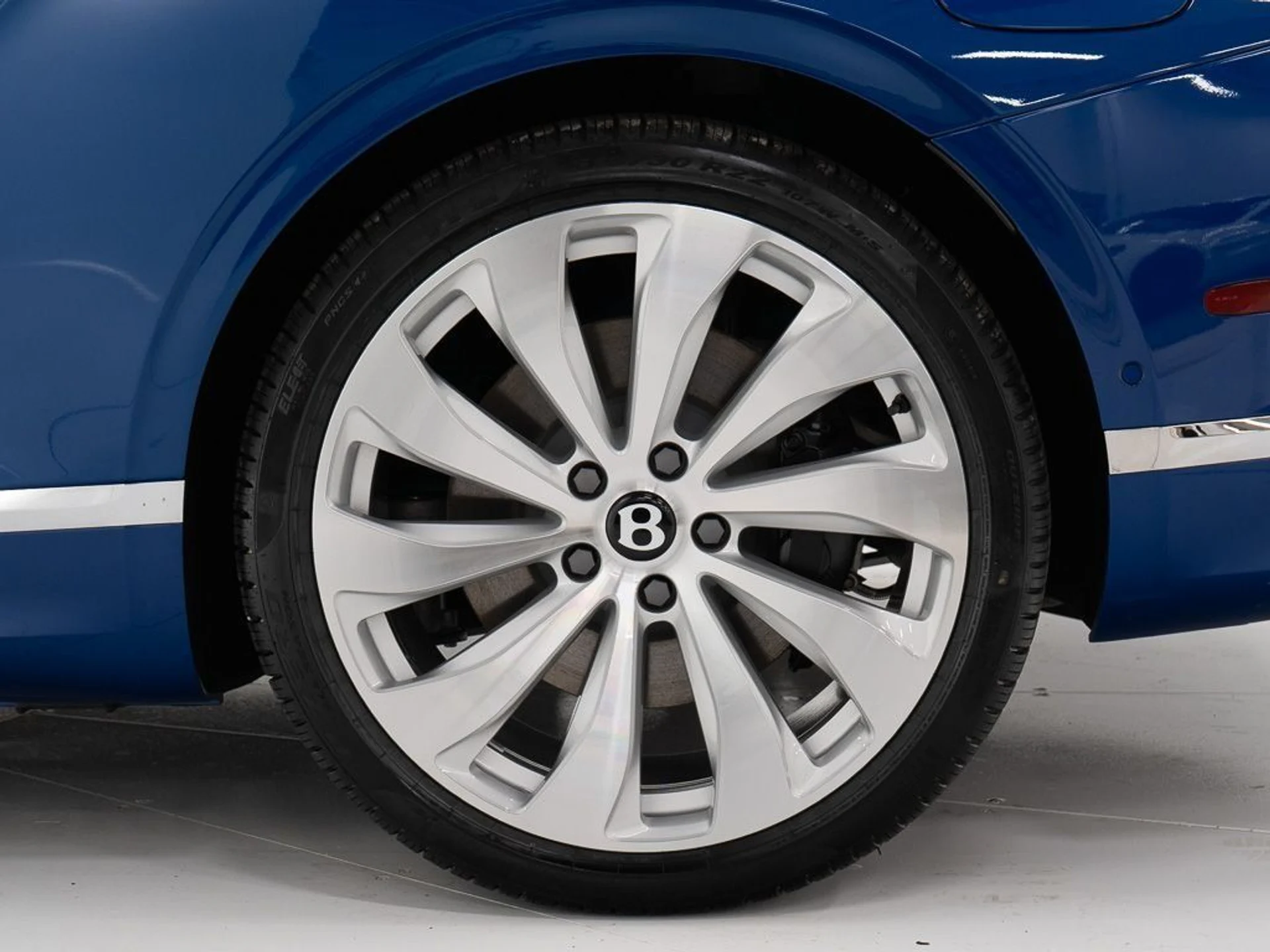 mph045_3976293512_cc53fdd41a28659f0358b41bee45b4d2_49c022de36