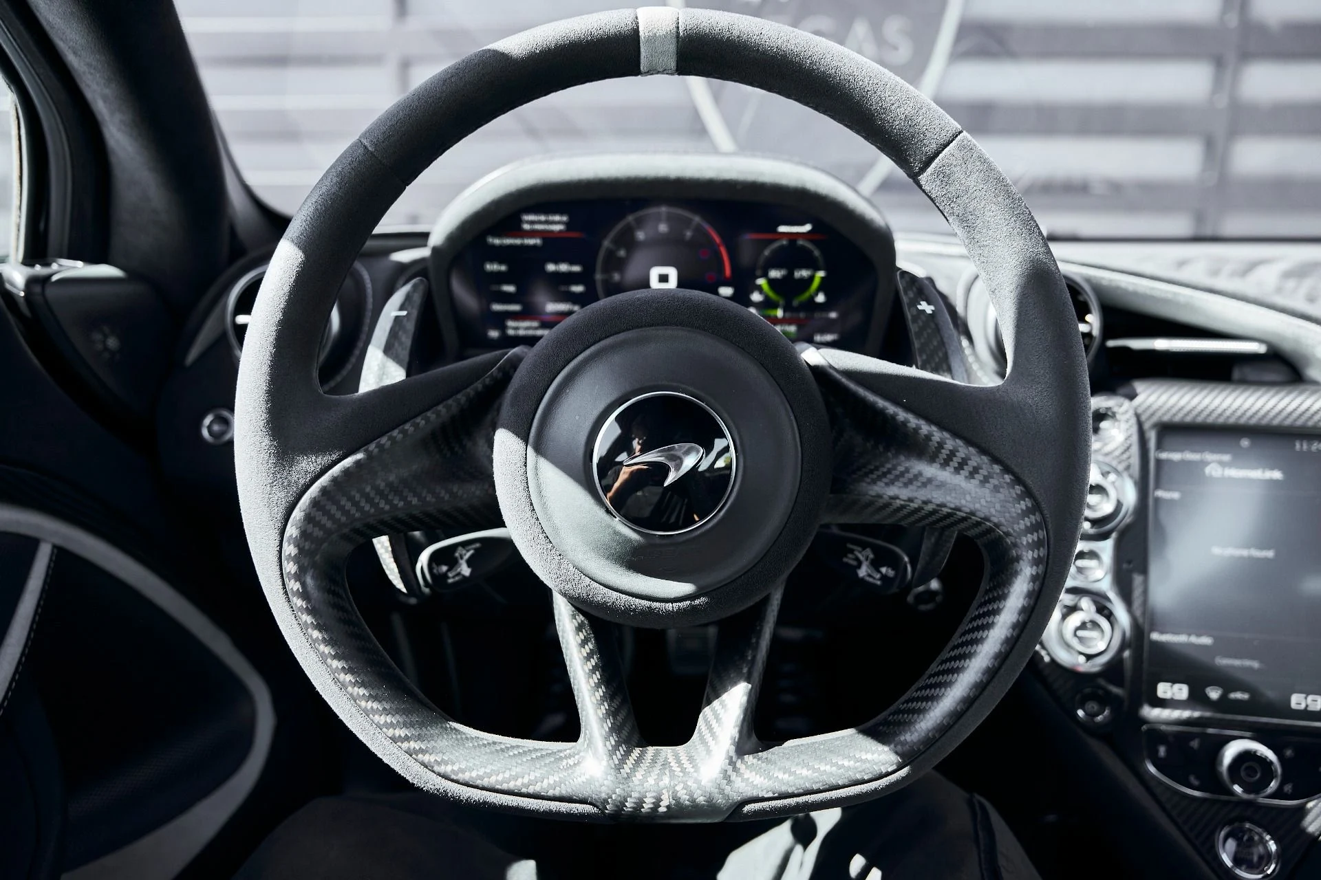 mph045_3983734896_Used_2021_Mc_Laren_765_LT_Base_1772822829_b44ef50bd5