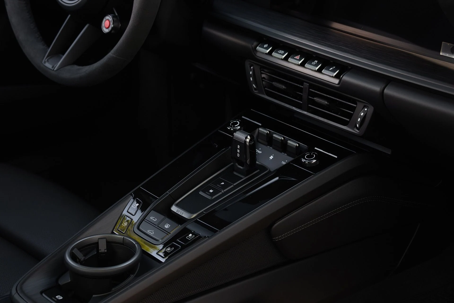mph045_4001488213_Used_2025_Porsche_911_Carrera_4_GTS_1758912978_62d342e51b