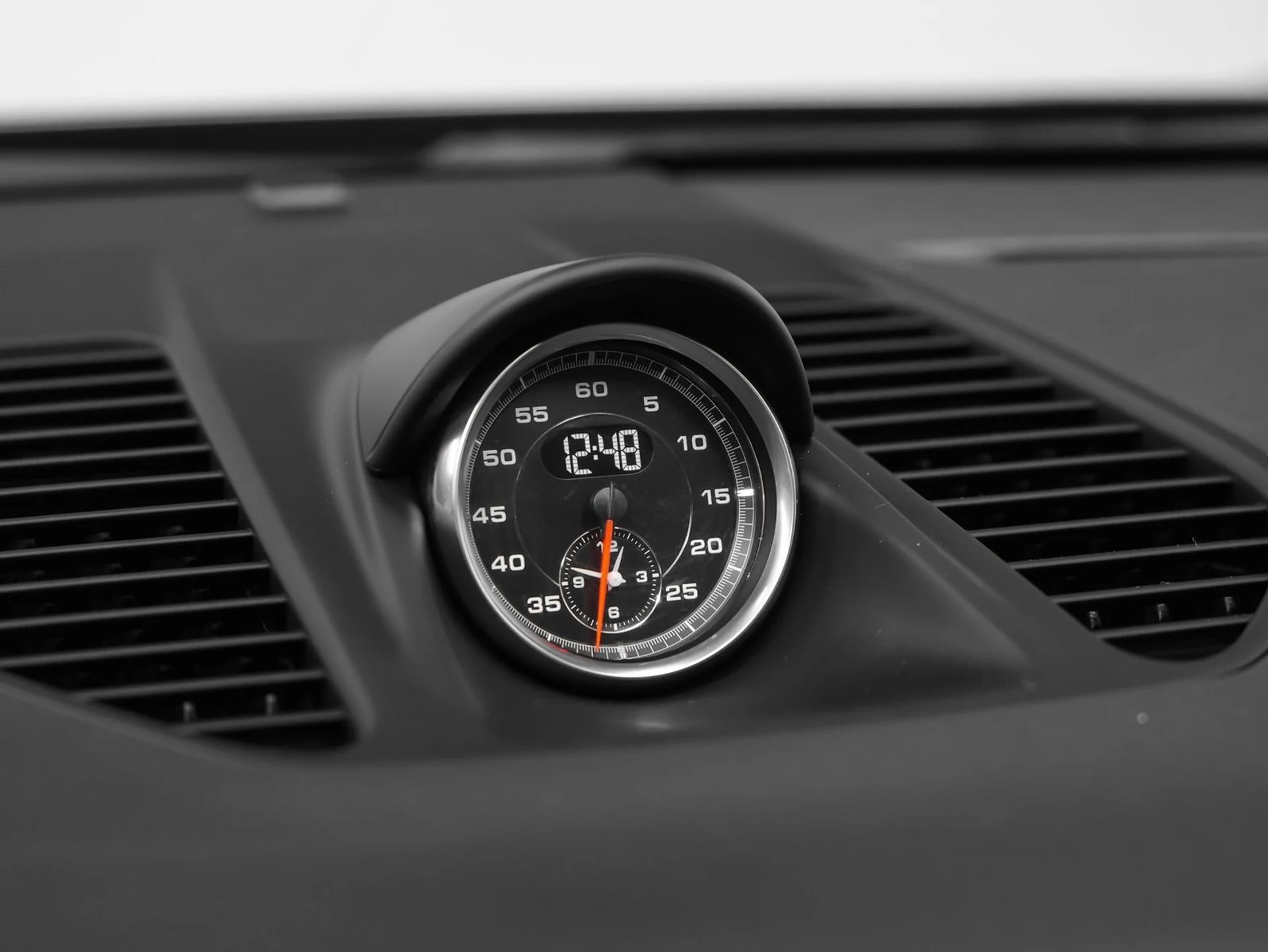 mph045_401679700_46_6c389c8bfa