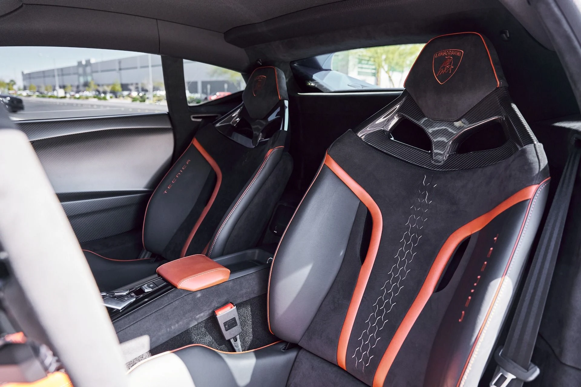 mph045_402175709_Used_2024_Lamborghini_Huracan_Tecnica_Base_1773278467_d9ffed77ea